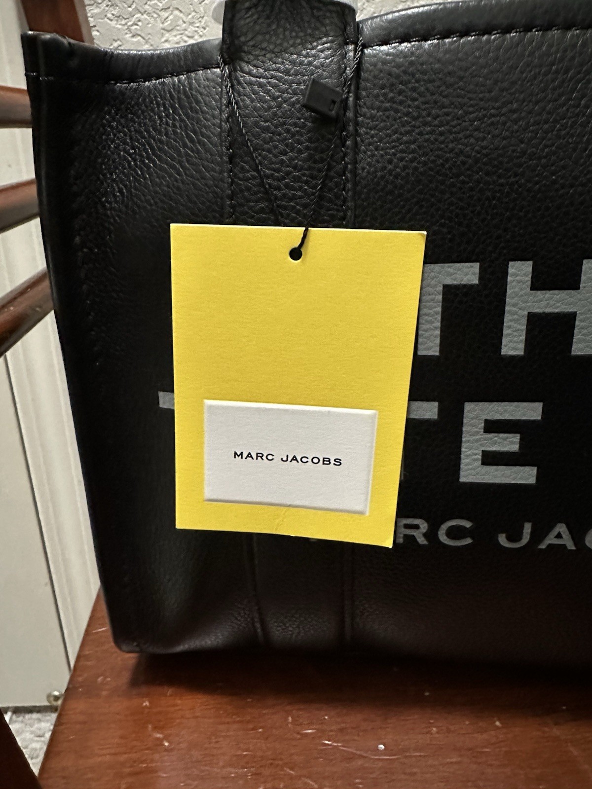 Marc Jacobs Black Tote Handbag Zip Closure Top Handle Logo Stitching