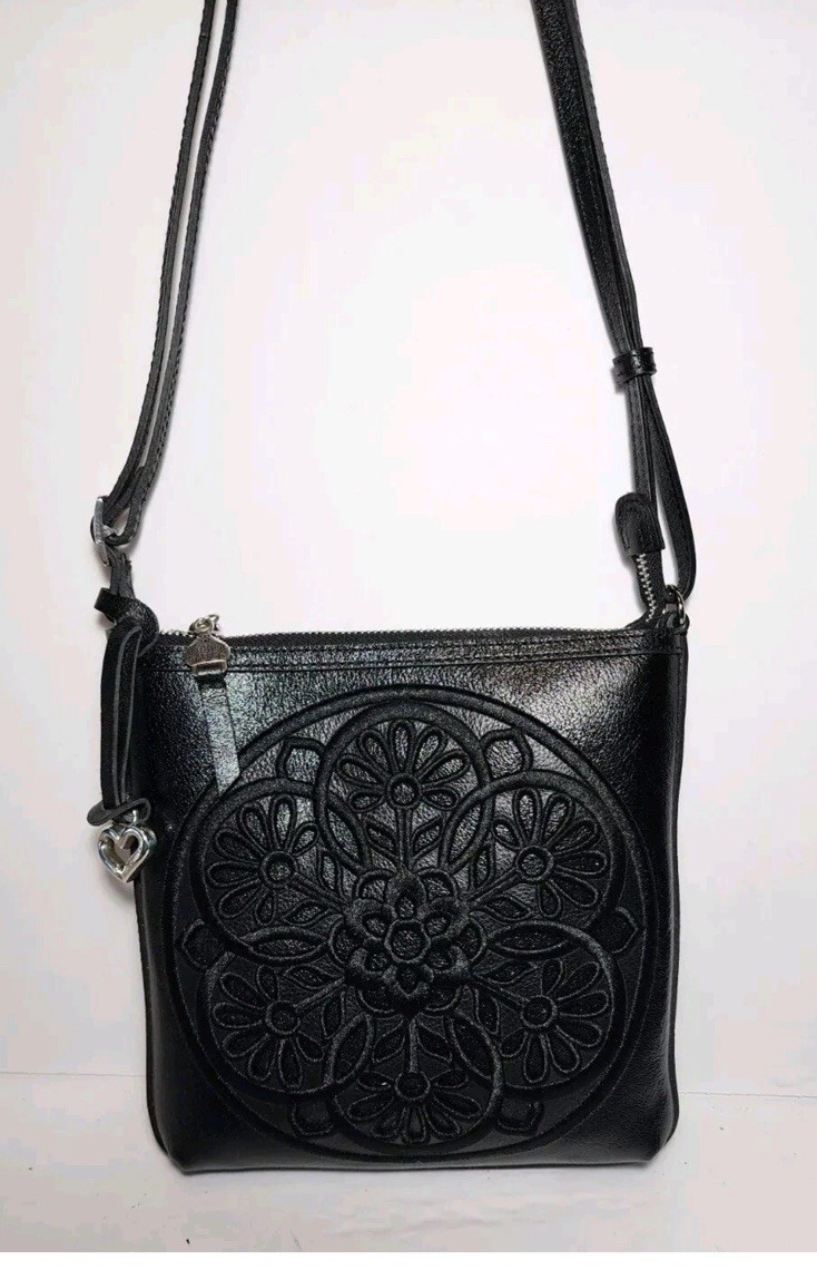 BRIGHTON CASABLANCA COLLECTION KEELY EMBROIDERED LEATHER MEDALLION MESSENGER