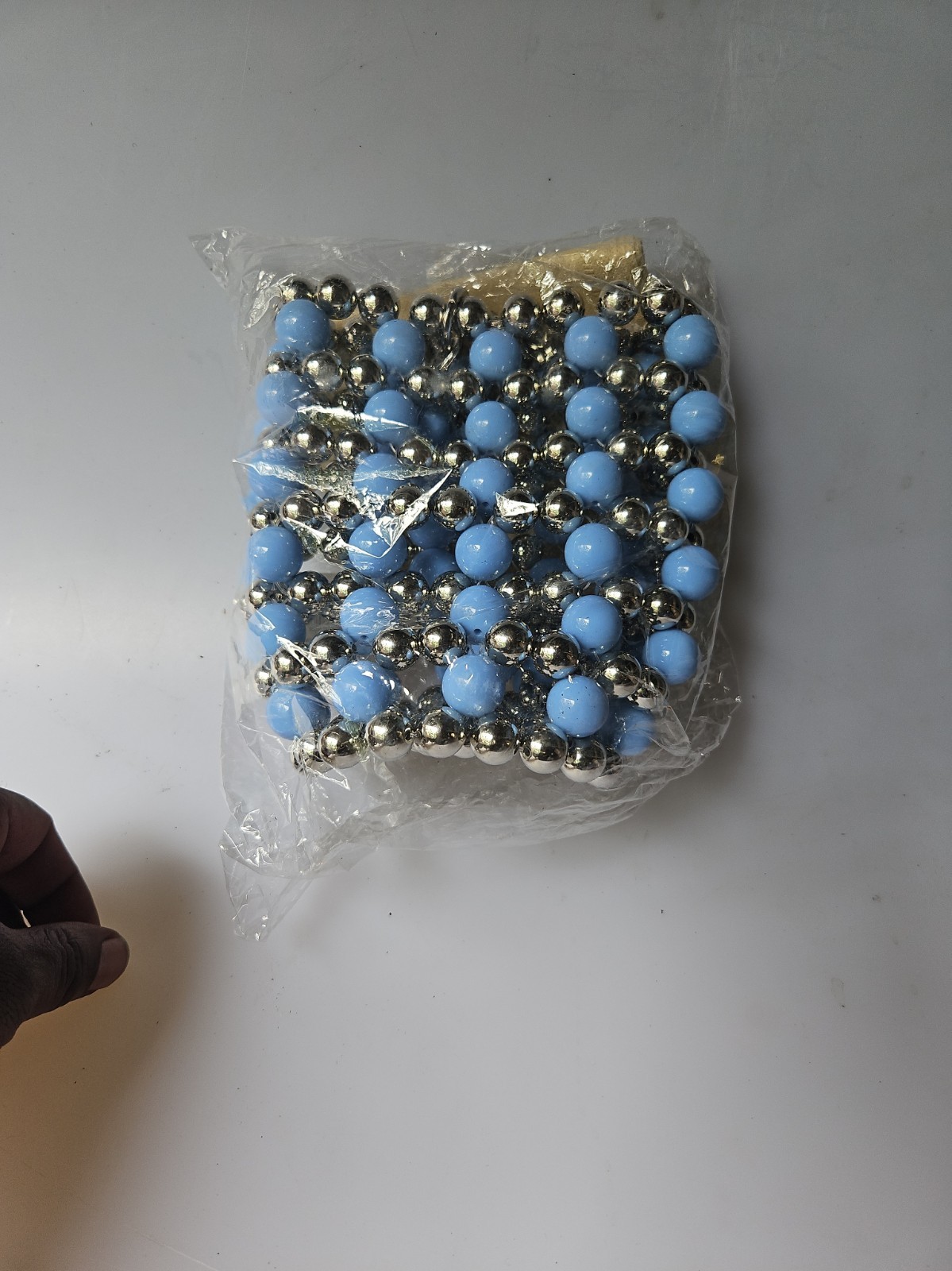 YUSHINY Suver Acrylic Beaded Small Bucket Handbag wi Detachable Strap Chain Blue