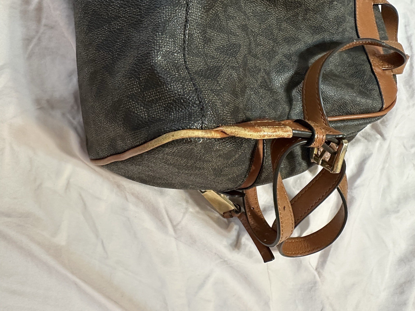 Michael Kors Women’s Medium Backpack, pre-owned with flaws