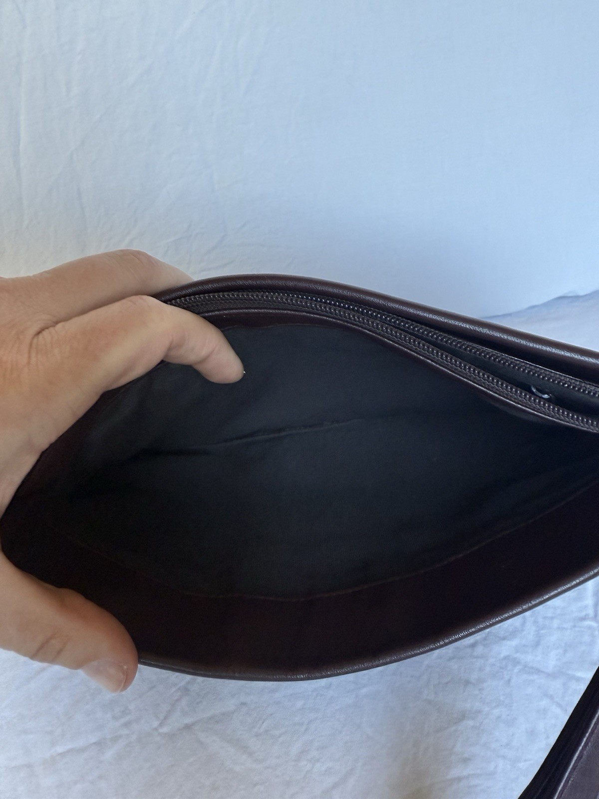 Vintage GANSON Leather Clutch Bag Gold G Logo Minimalist 70s 80s Brown