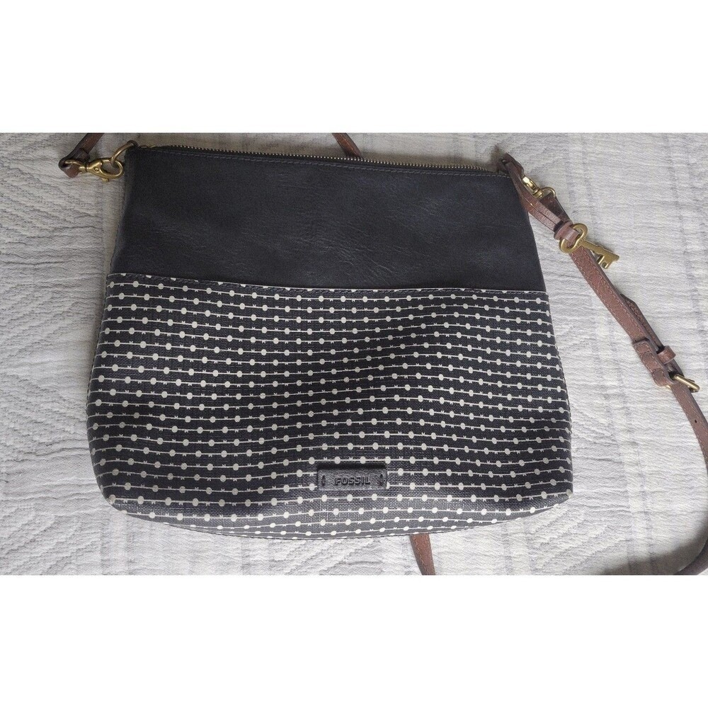 Fossil Fiona Crossbody Bag – Black/White Pattern & Leather Trim
