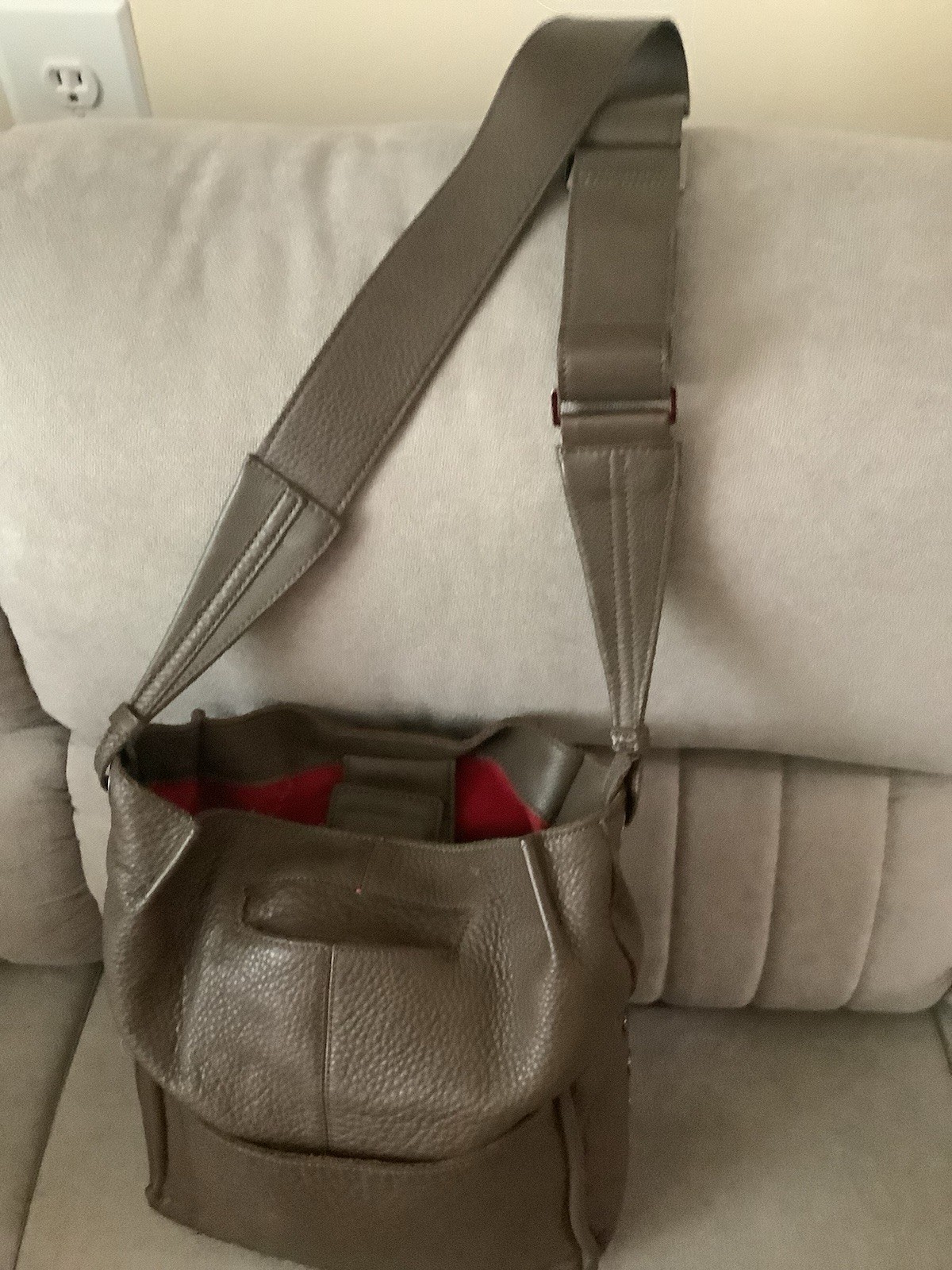 HAMMITT Vintage Crossbody/sholder Bag Leather Olive Color