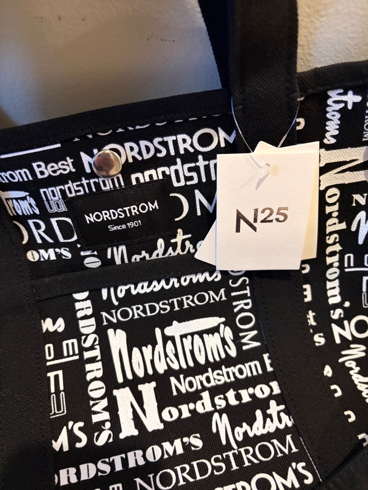 Nordstrom 2026 Anniversary Sale Black and White Logo Tote Bag Set – NWT