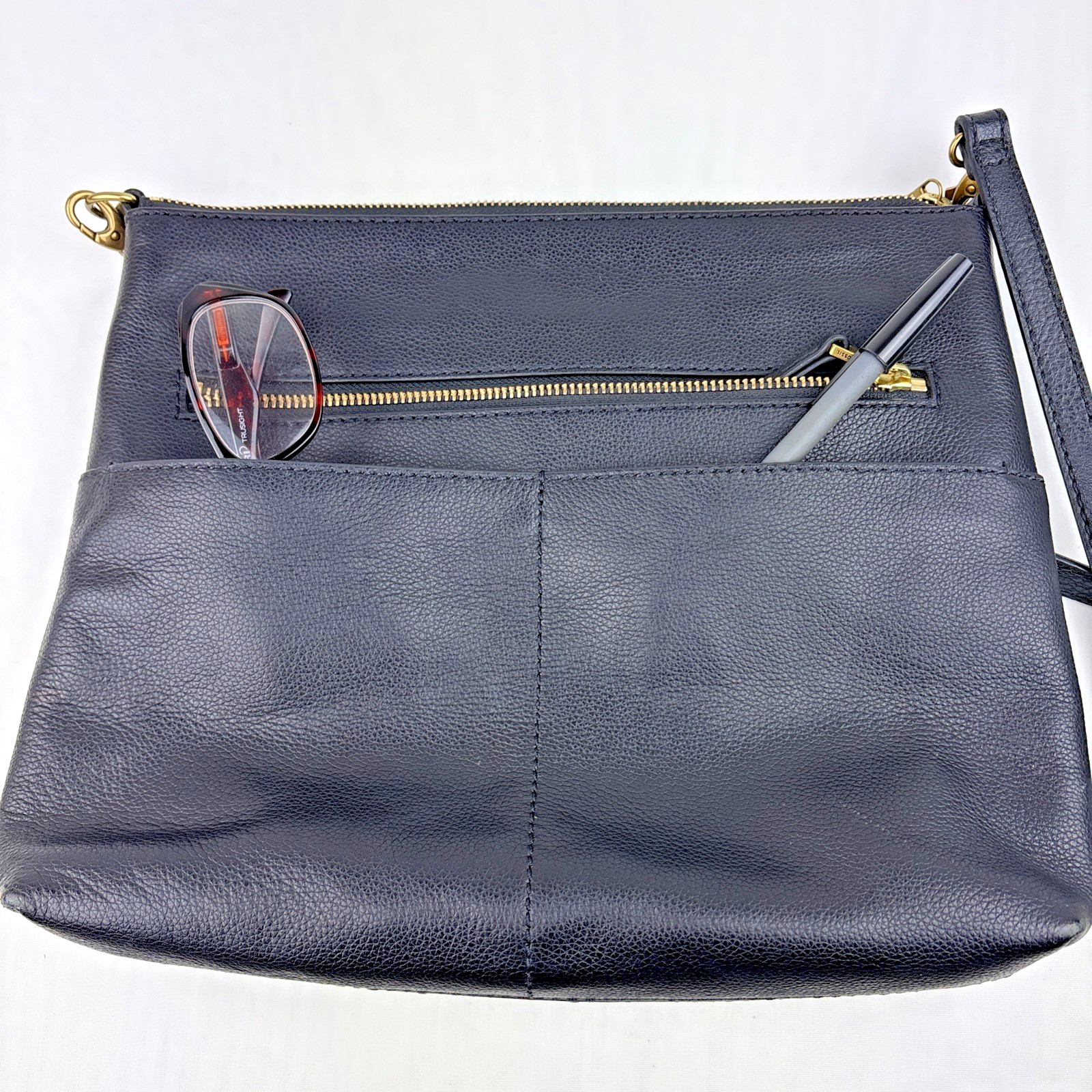 Black Fossil Fiona Crossbody Pebble Leather Purse 40″ Long Detachable Strap