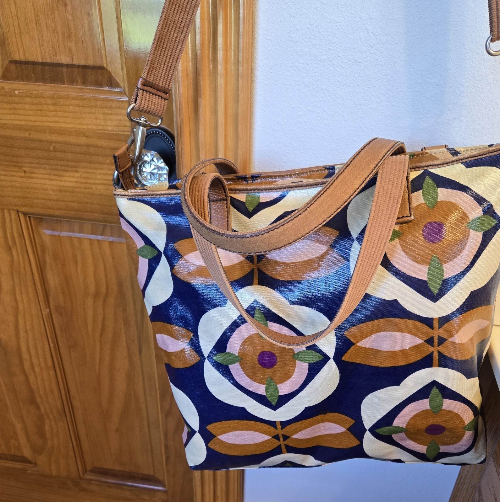 Fossil Key-Per Multicolor Floral Satchel, Crossbody, Wallet And Wristlet Set