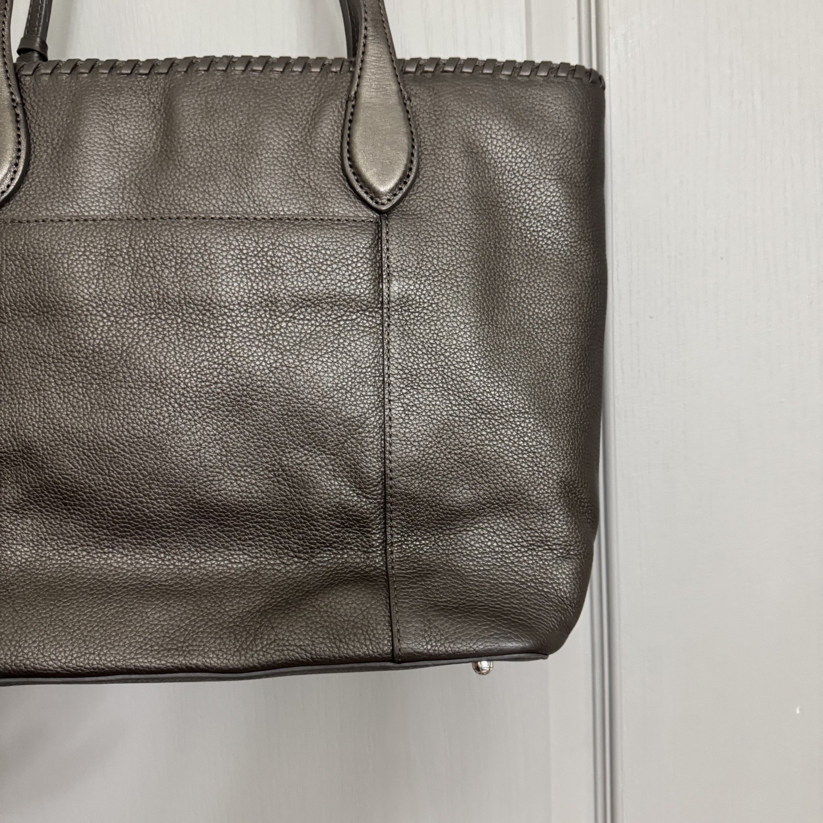 BRIGHTON FERRARA COLLECTION PEWTER GABRIELLA MEDALLION TASSELED TOTE PURSE