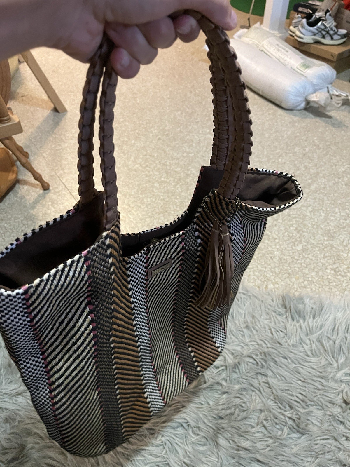 Sun’N’Sand Black & White Striped Tote w/ Tassel, Snap, Inner Pockets
