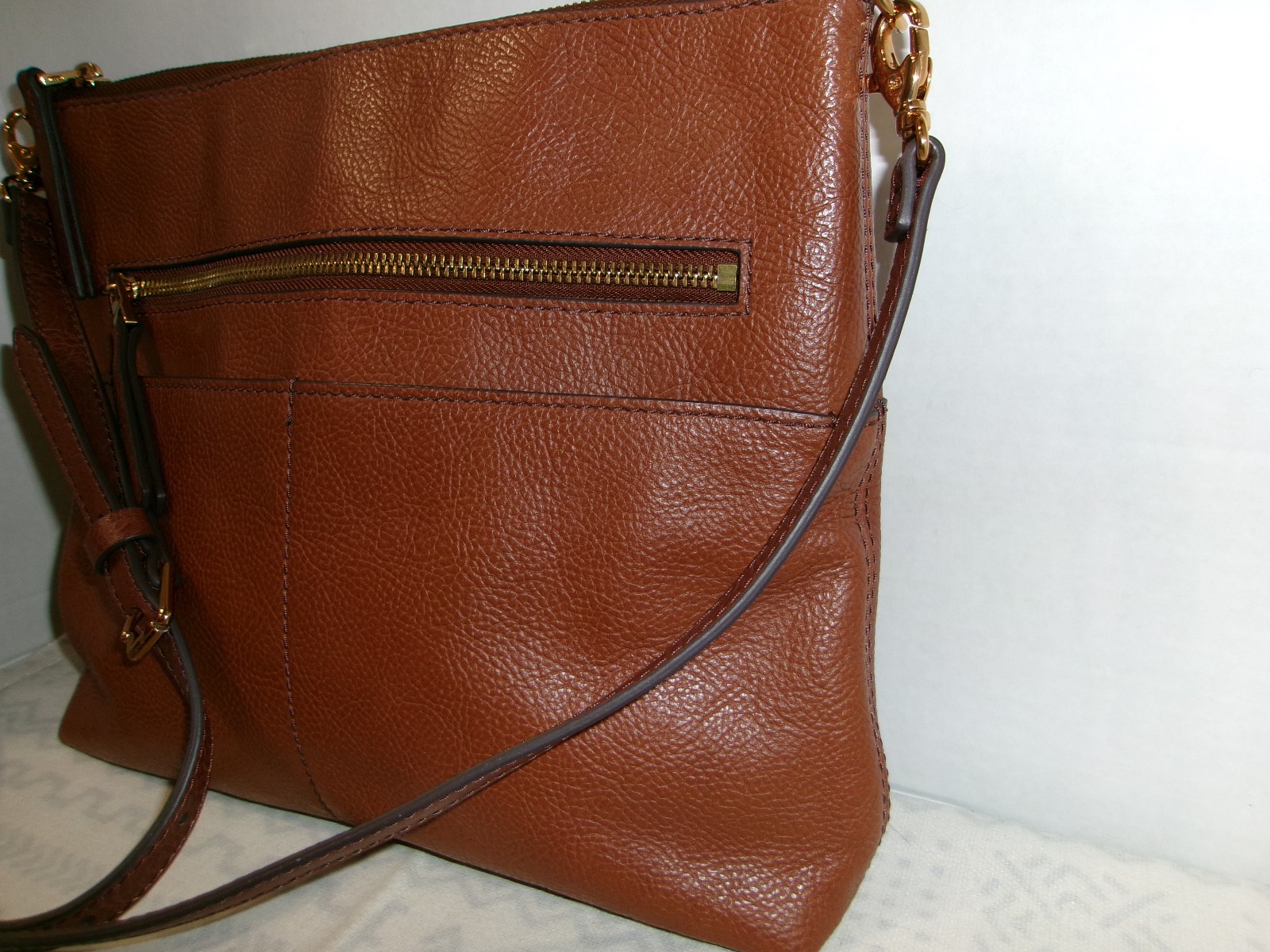 FOSSIL CHESTNUT BROWN PEBBLE LEATHER CROSS BODY