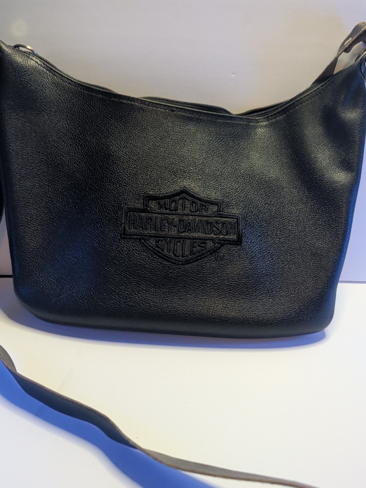 Harley Davidson Black Leather Shoulder Bag Purse Embossed Logo VTG 8 in. x 11in.