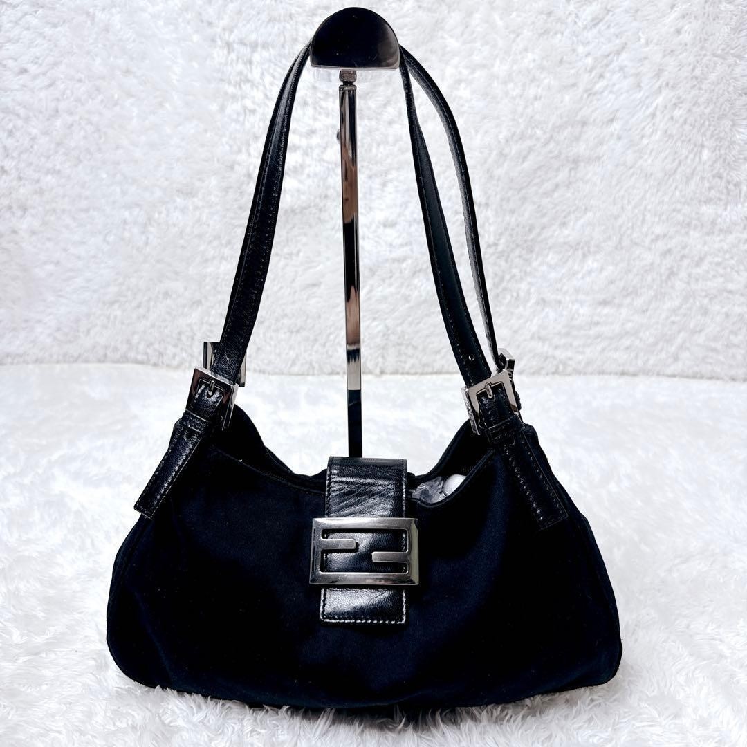 FENDI Mamma Baguette FF Logo Vintage Y2K Shoulder Bag Black Cotton Knit Italy