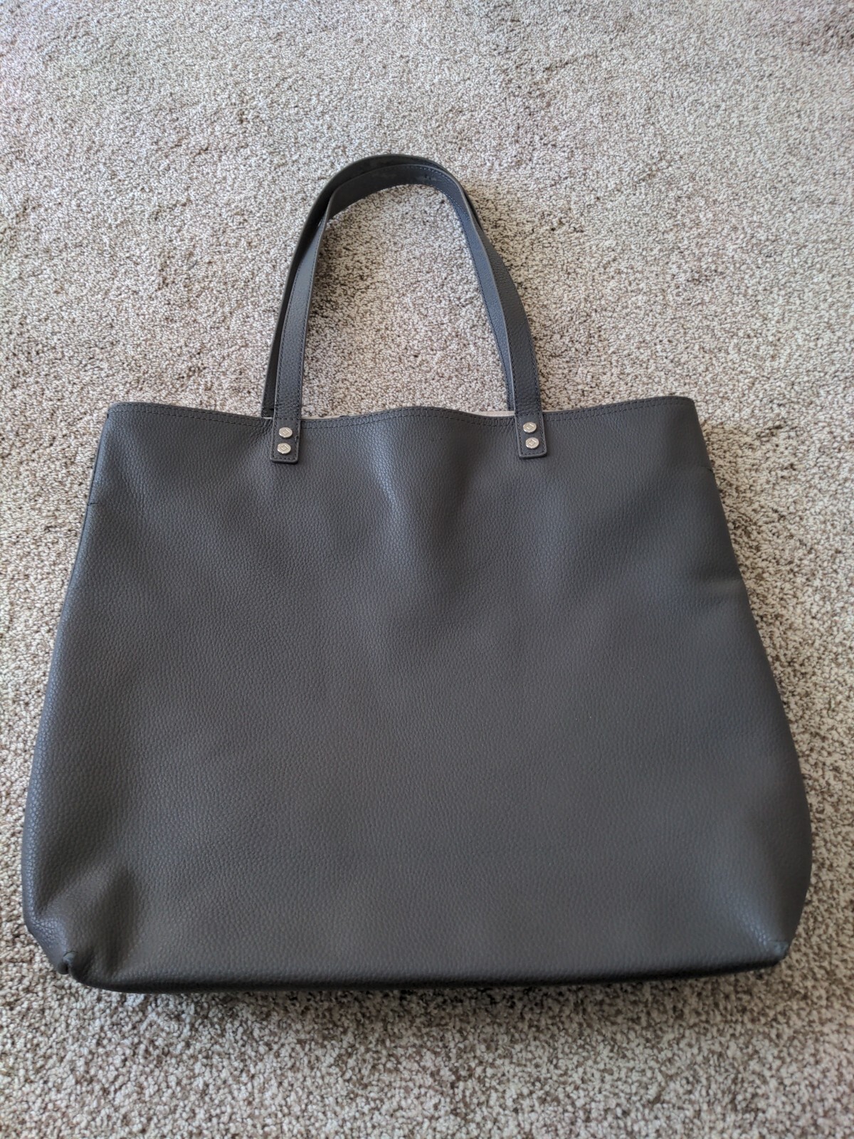 Thirty One Around Town Tote City Charcoal Pebble USED