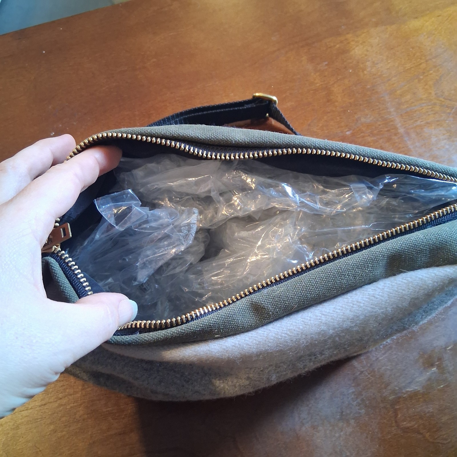 Minimalist Shoulder/Travel Bag Wool Canvas Felt Gray Green White Travel Casual