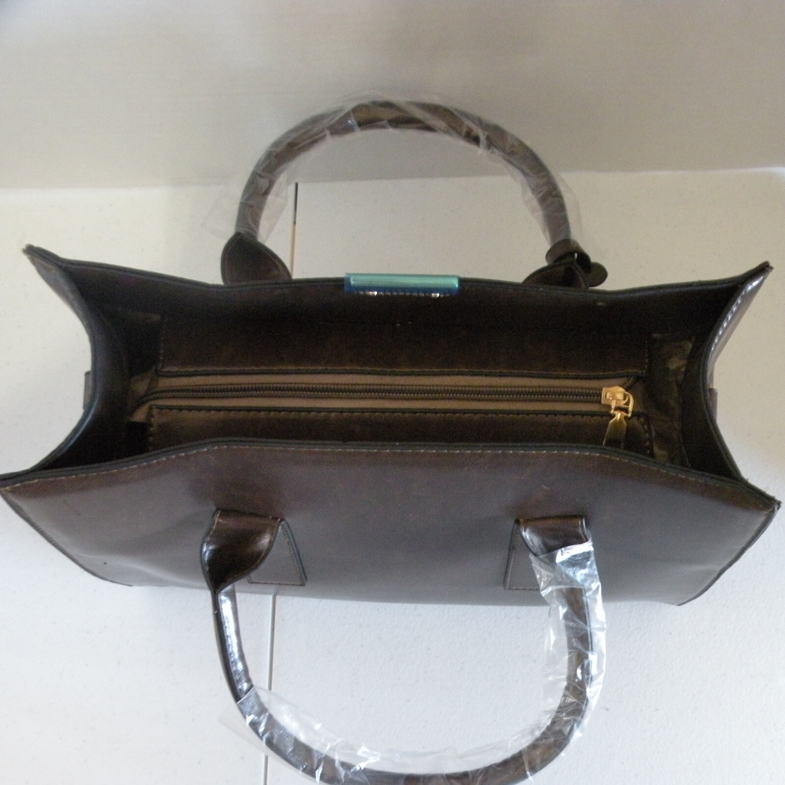 Dark Brown Leather Purse Handbag 13 in x 10 in x 5.5 in With Handles & Strap