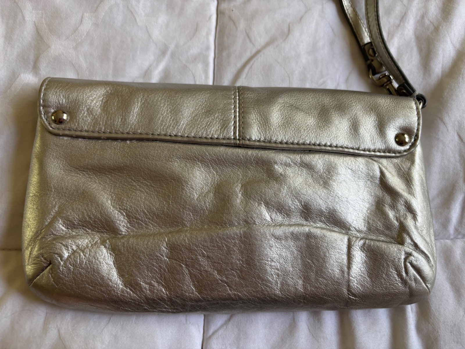 Coach Ashley Large Wristlet Clutch Metallic Silver Pleated Leather 9” x 5”