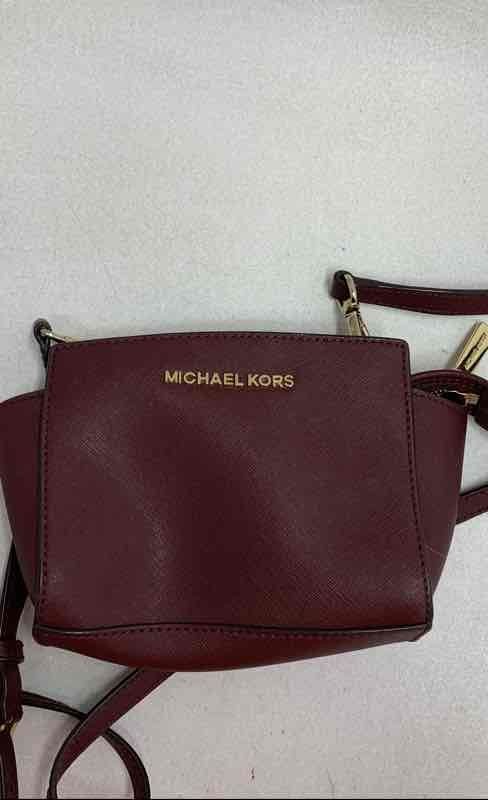 Michael Kors Burgundy Leather Selma Mini Messenger Crossbody Bag Gold Hardware