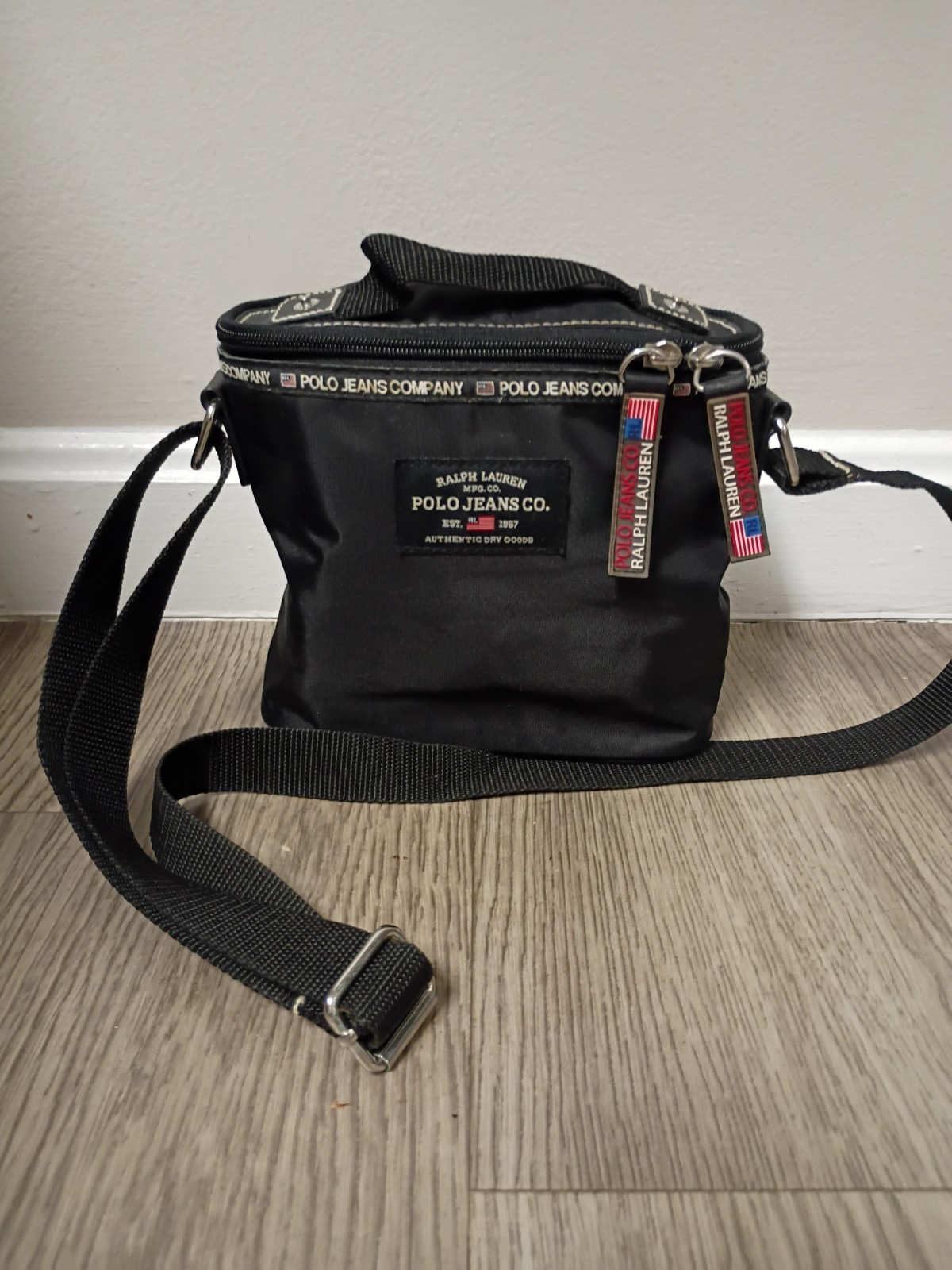 Vintage 90’s Ralph Lauren Polo Jeans Co Black Crossbody Bag 9”x7″ Nylon
