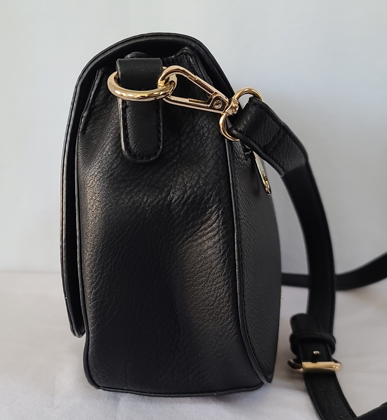 COCO CARMEN Purse Girlfriend Switchable Flap Crossbody Faux Leather Black Bag