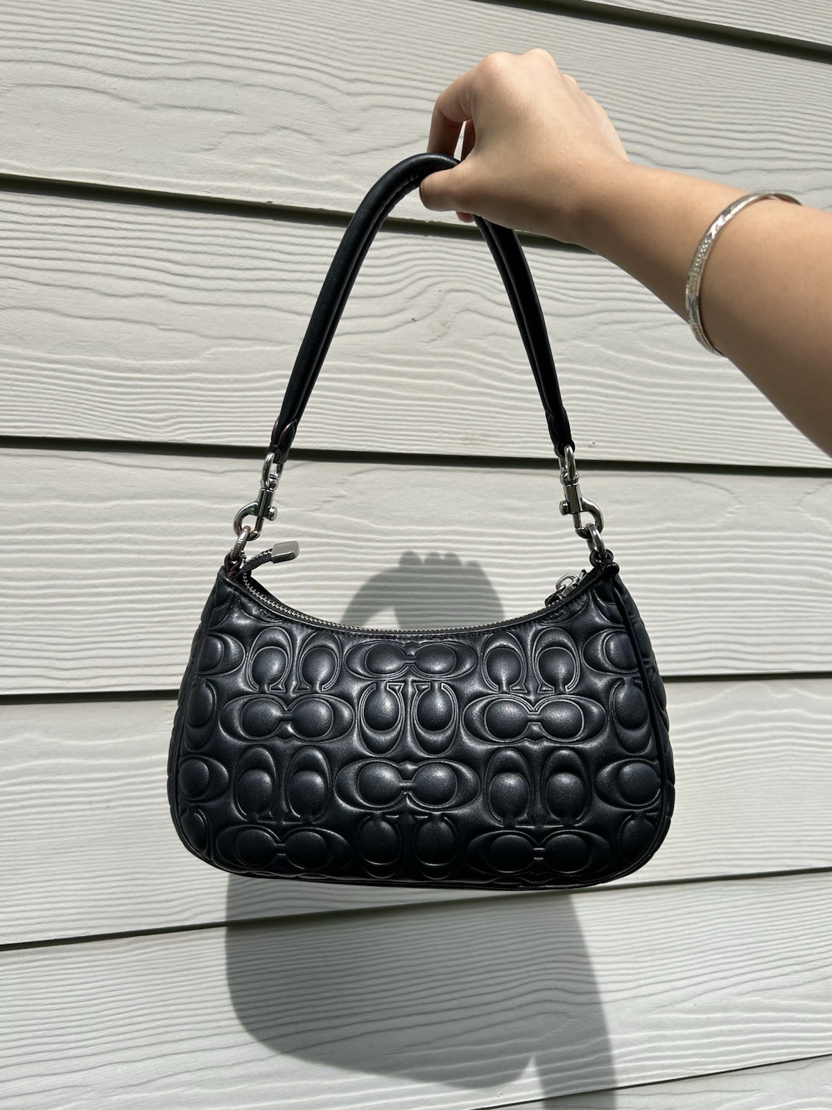Coach Teri Shoulder Bag In Black Signature Leather/Silver Hardware (Model CM054)