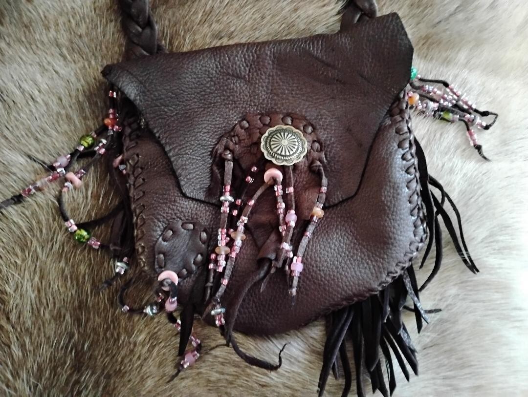 Dark Brown Deerskin Leather purse. OOAK. Beaded. Crossbody braided strap.