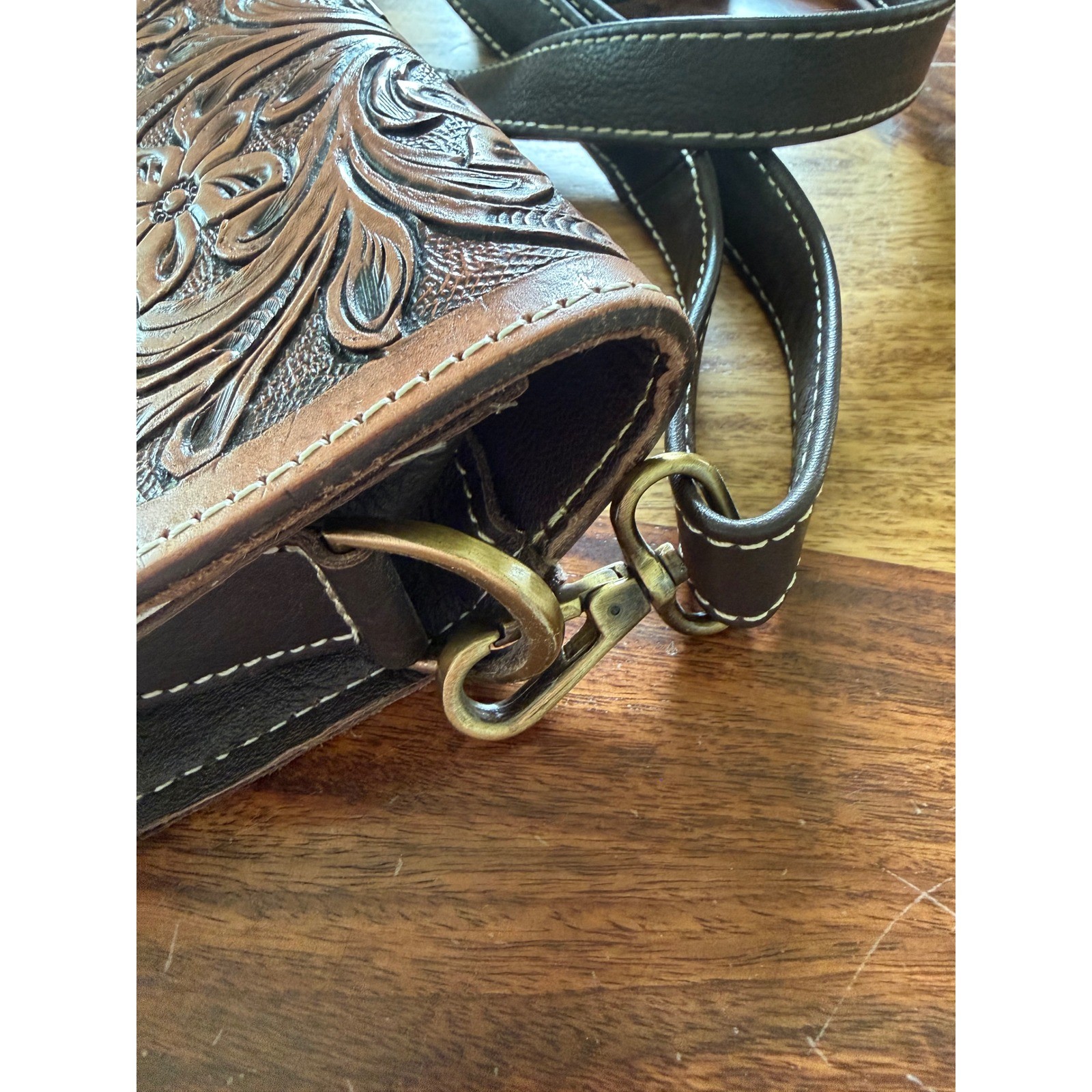 Western Cowhide Tooled Floral Leather Crossbody Bag Brown White Handbag