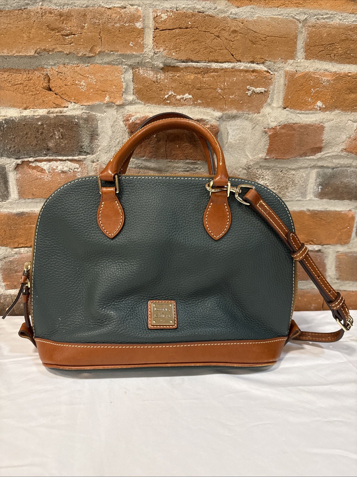 Dooney & Bourke Bitsy Bag Forest Green New with Tags Pebble Grain w/Vacchetta