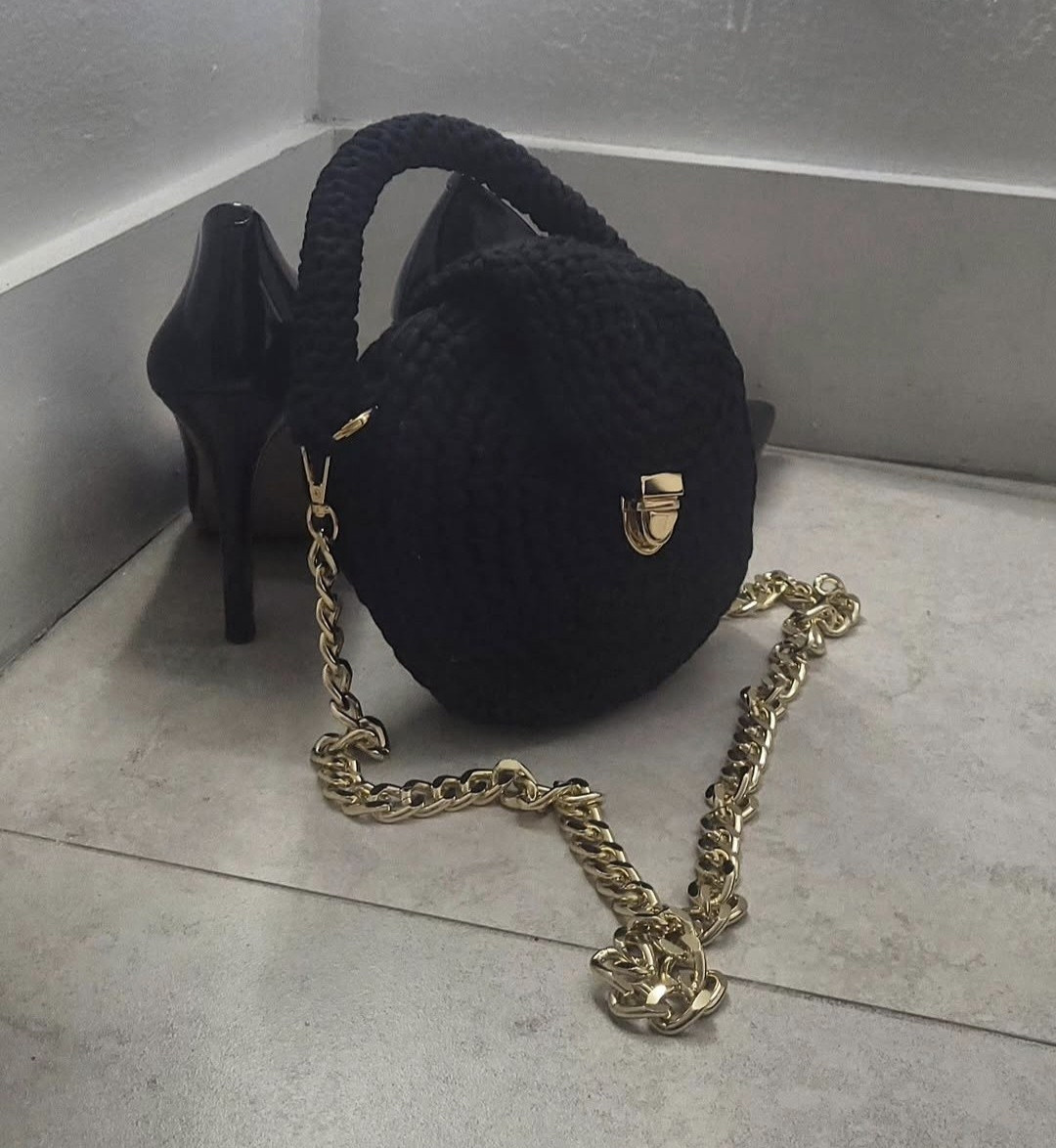 Black Women’s Small Round Woven Crossbody Bag w/ Gold Chain Strap, Turn Lock