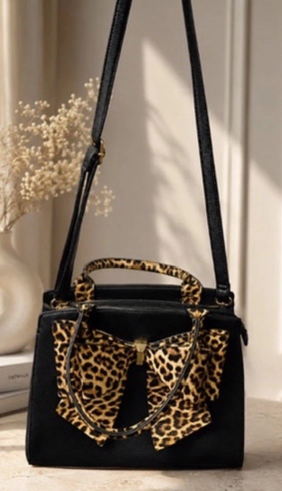 LIKE DREAMS/GROSSI Bea braided handles satchel crossbody -Leopard bow/ Black