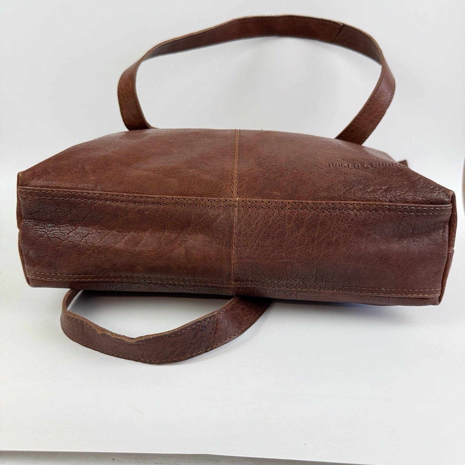 Spikes & Sparrow brown genuine leather laptop shoulder bag various pockets