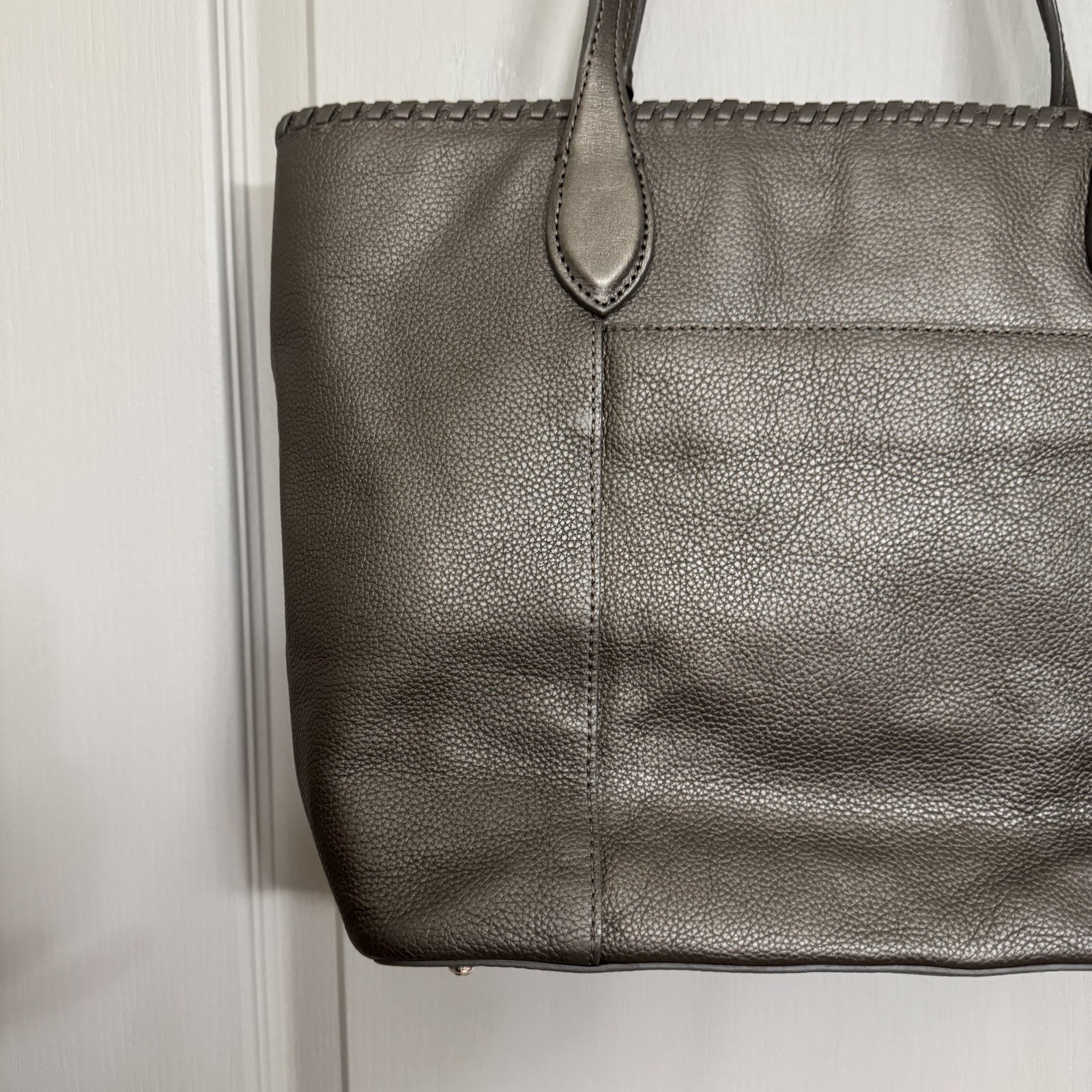 BRIGHTON FERRARA COLLECTION PEWTER GABRIELLA MEDALLION TASSELED TOTE PURSE