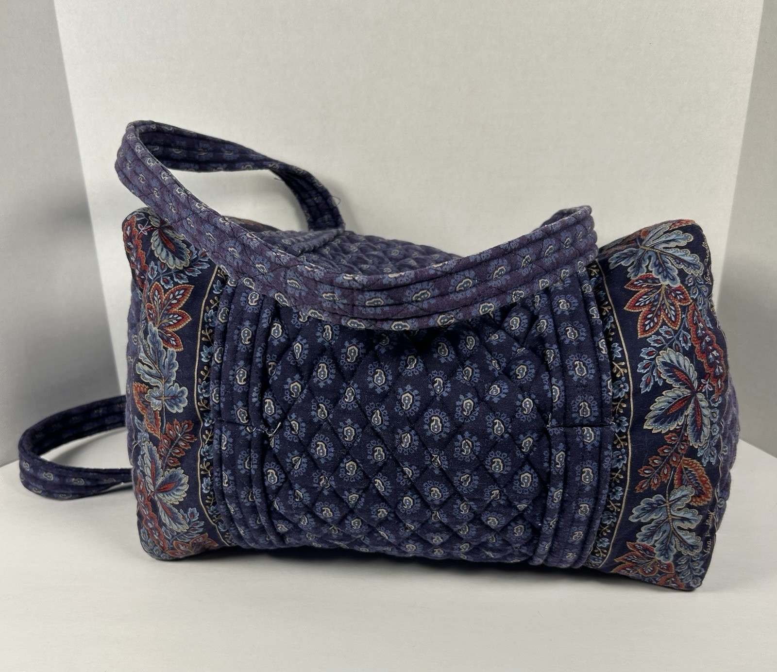 VTG Vera Bradley “Regency Blue Paisley” Duffel Bag 15″ 90’s