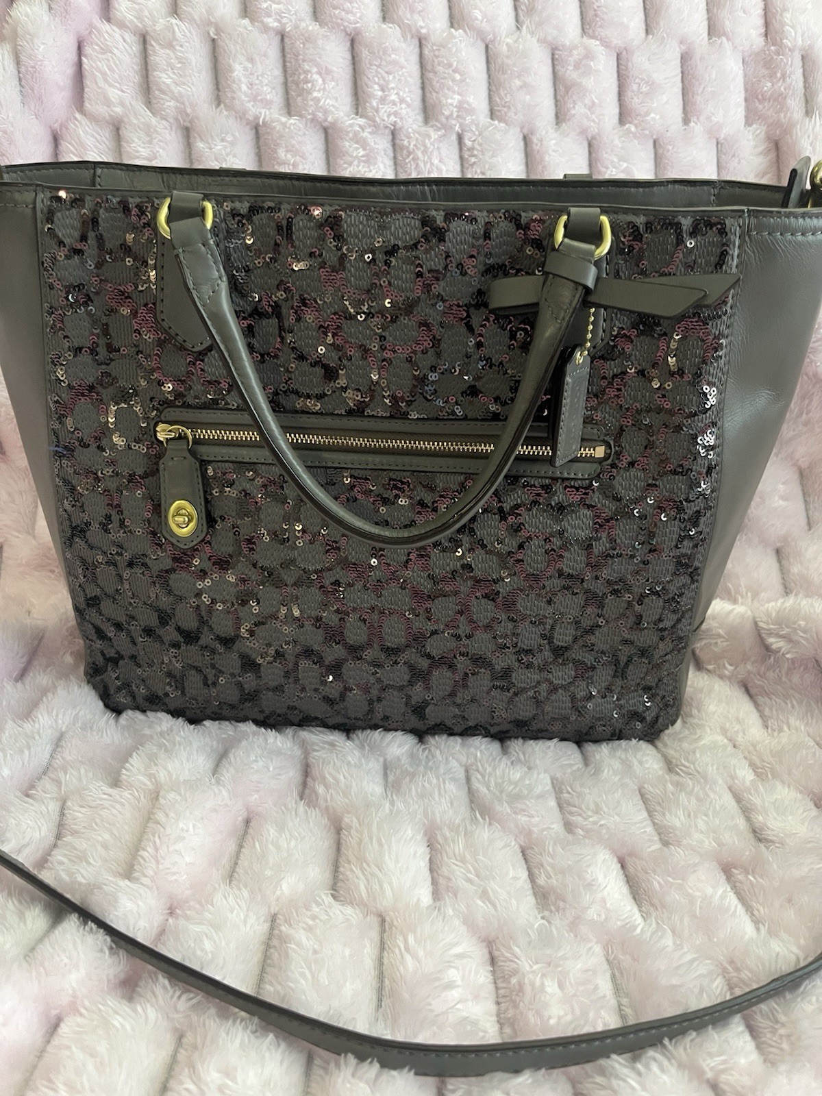 Coach Large Gray Signature Logo Tote Zip Top Detachable Strap Pockets Gold