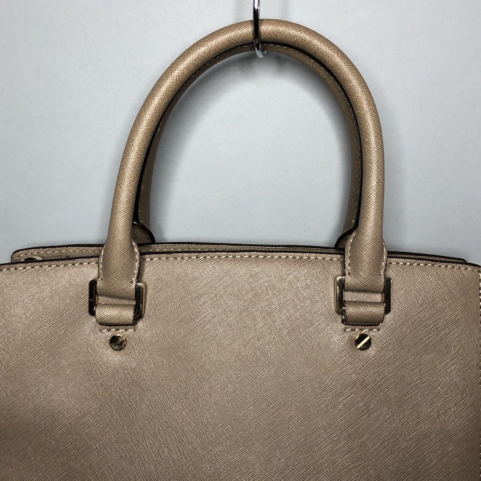 Michael Kors Selma Satchel Crossbody Bag Beige Saffiano Leather Zip Closure