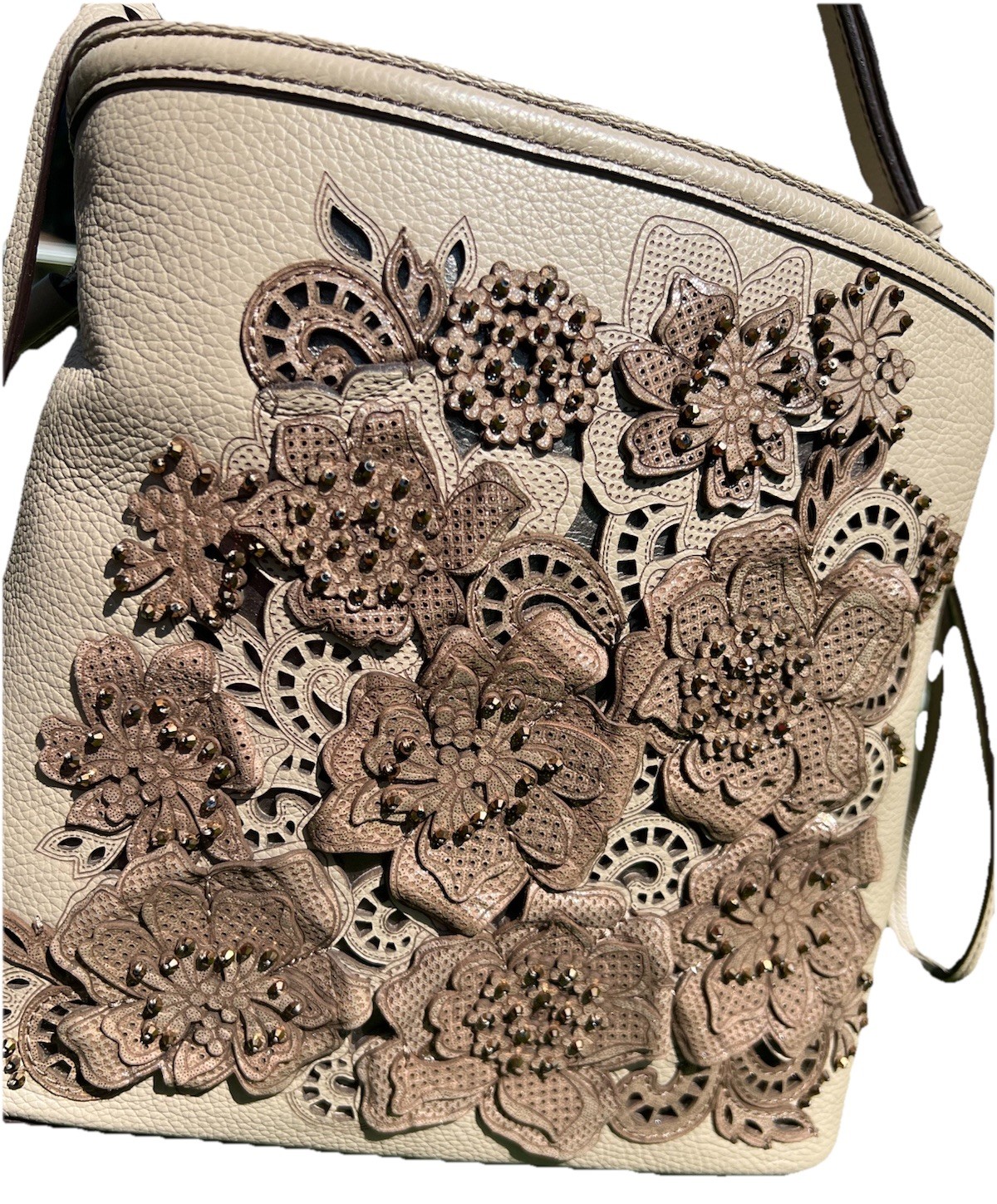 BRIGHTON NICOLLETTE FRENCH FLOWERS 3D raised flowers ORGANIZER CROSSBODY BAG