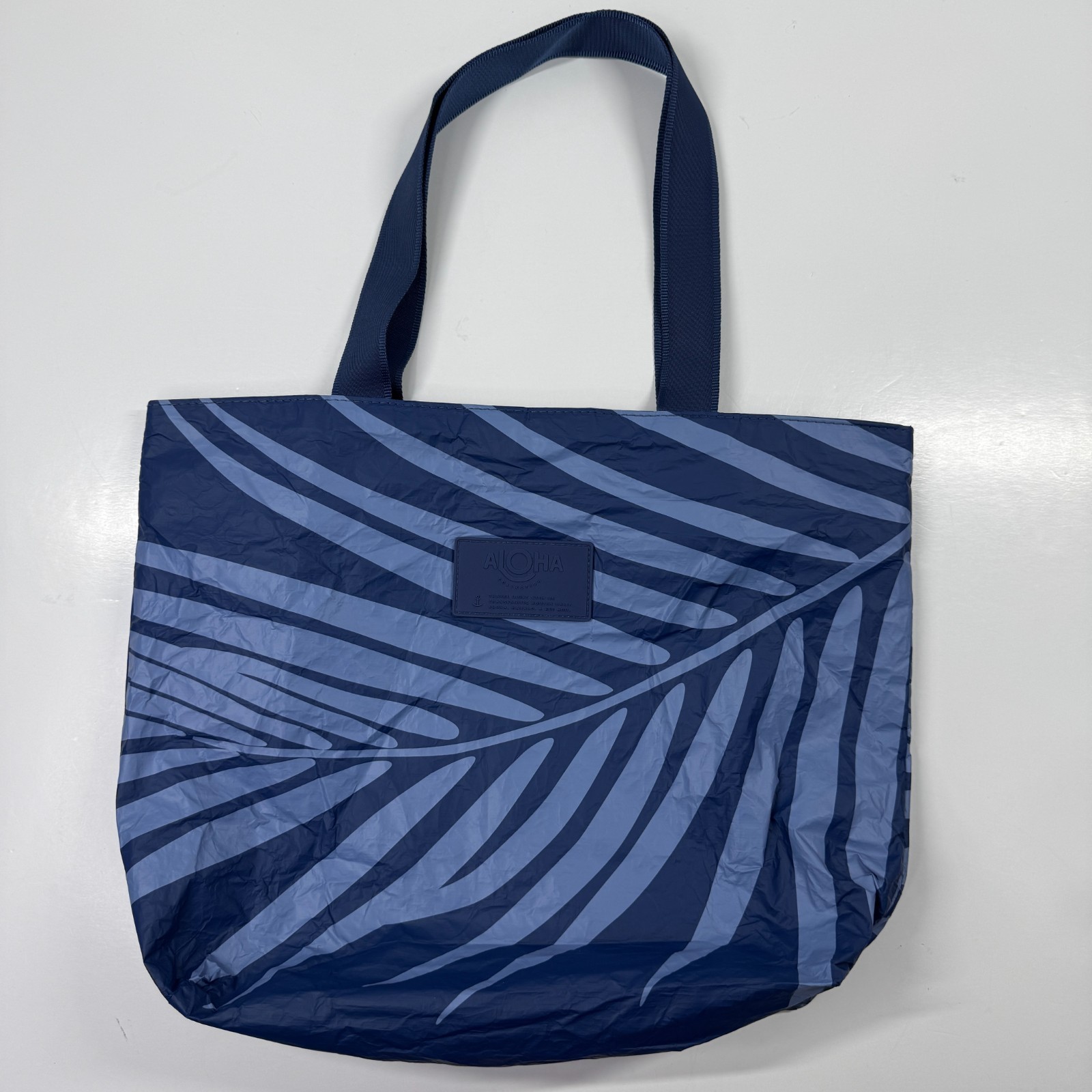 Aloha Collection Day Tripper Tote Blue Leaf Pattern Splash Proof Bag