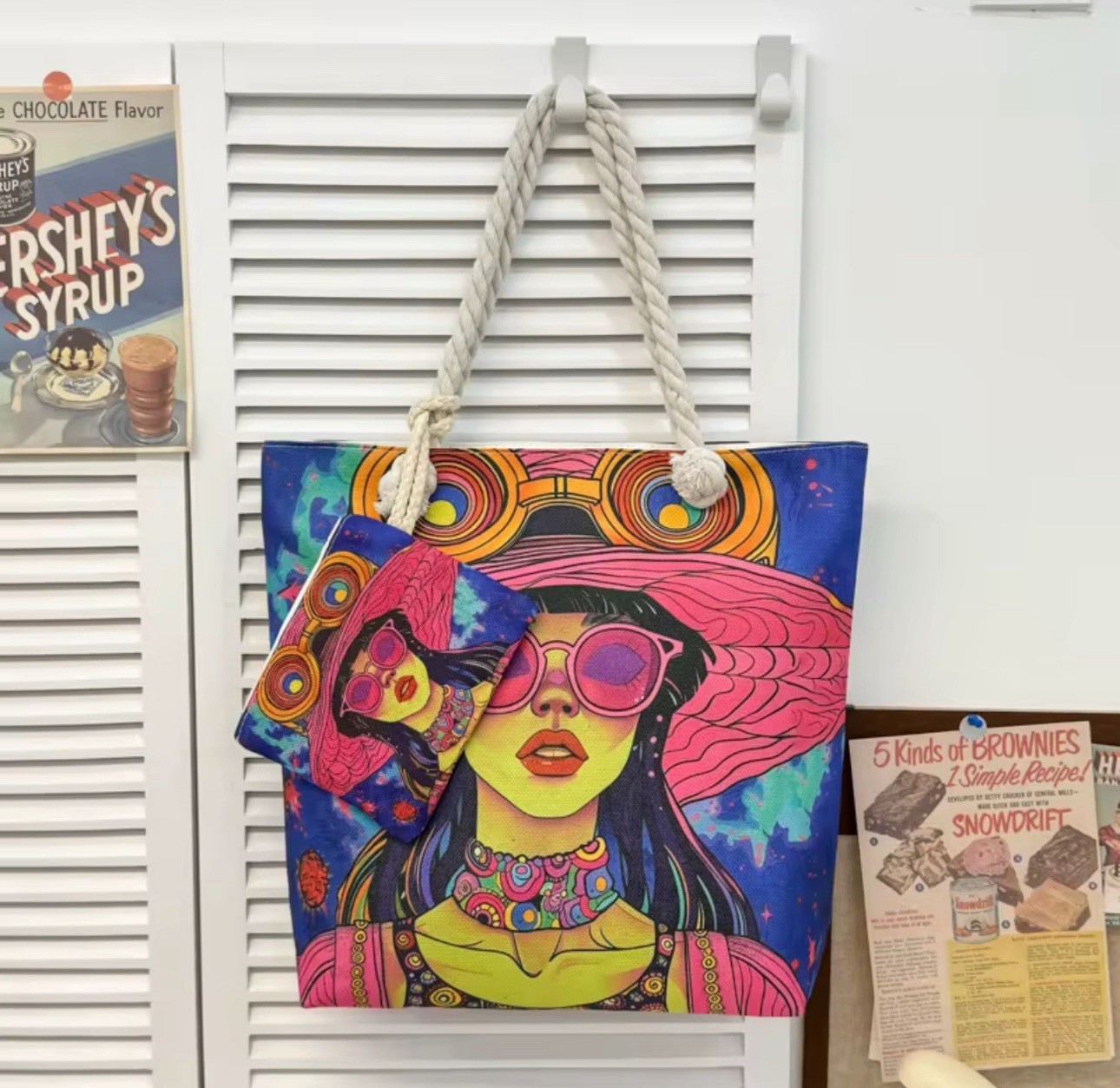 Women’s Multicolor Graphic Print Tote Bag Rope Double Handles with Bag Charm