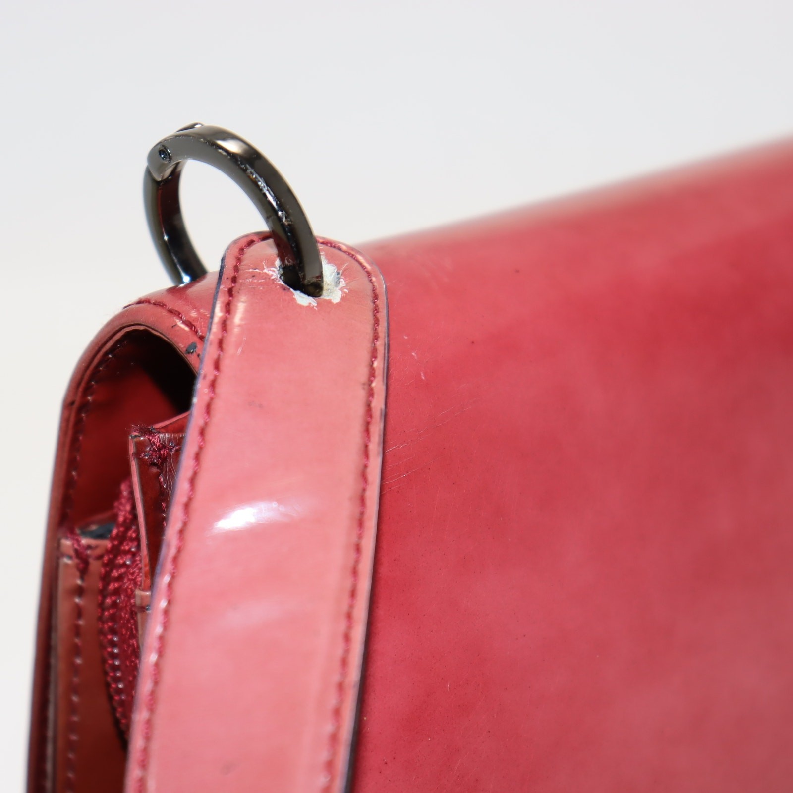 Salvatore Ferragamo Red Leather Shoulder Bag Gancini Hardware Italy