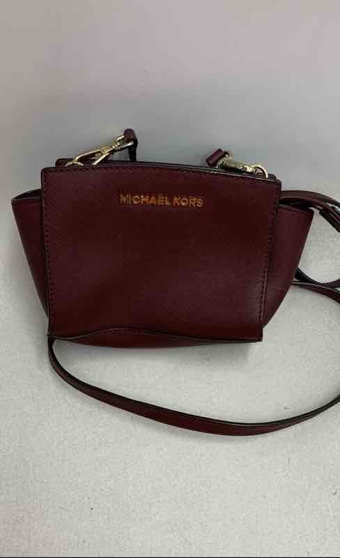 Michael Kors Burgundy Leather Selma Mini Messenger Crossbody Bag Gold Hardware