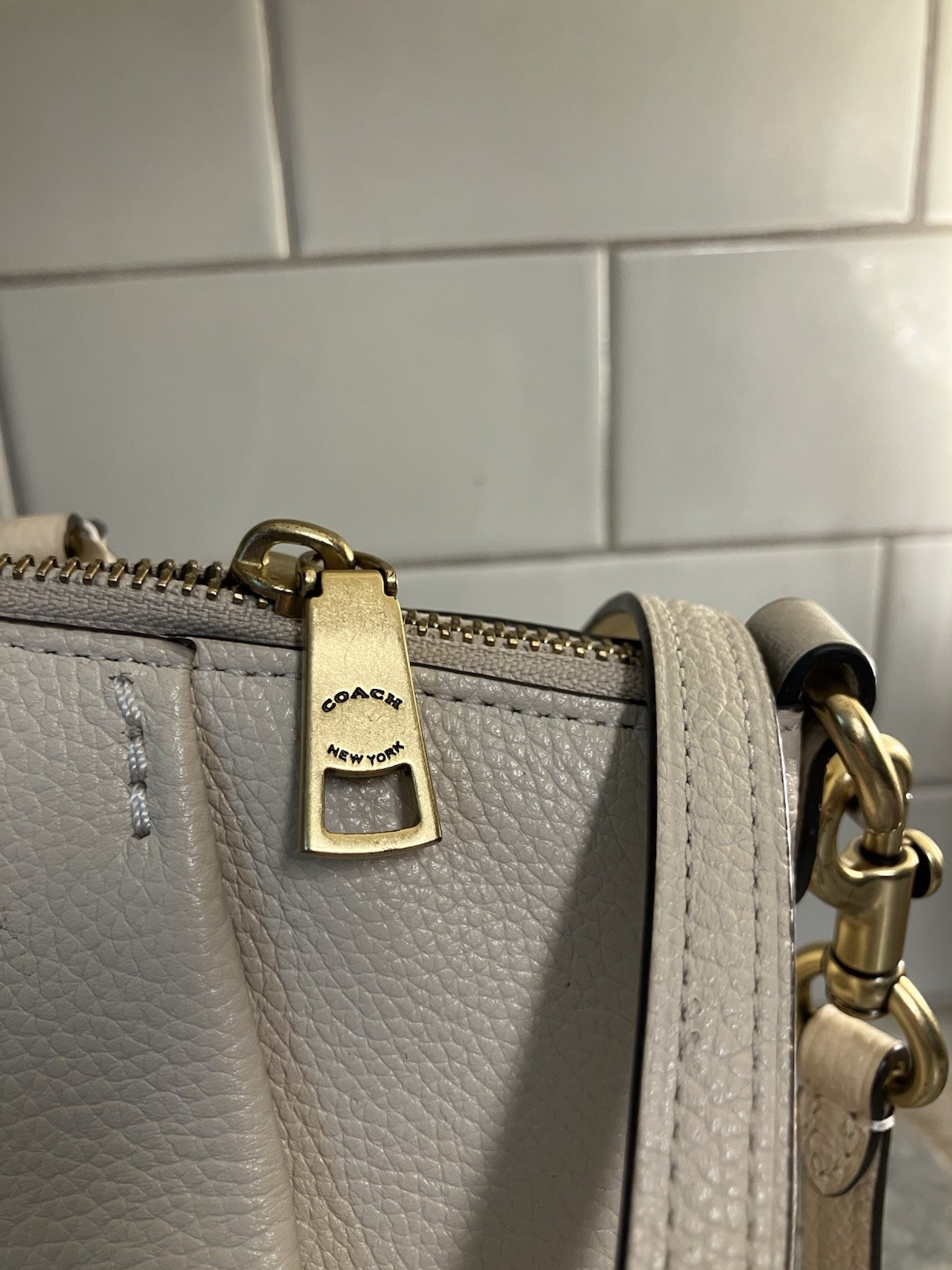 Coach Elise Satchel pebble leather crossbody bag 79316 Beechwood Cream