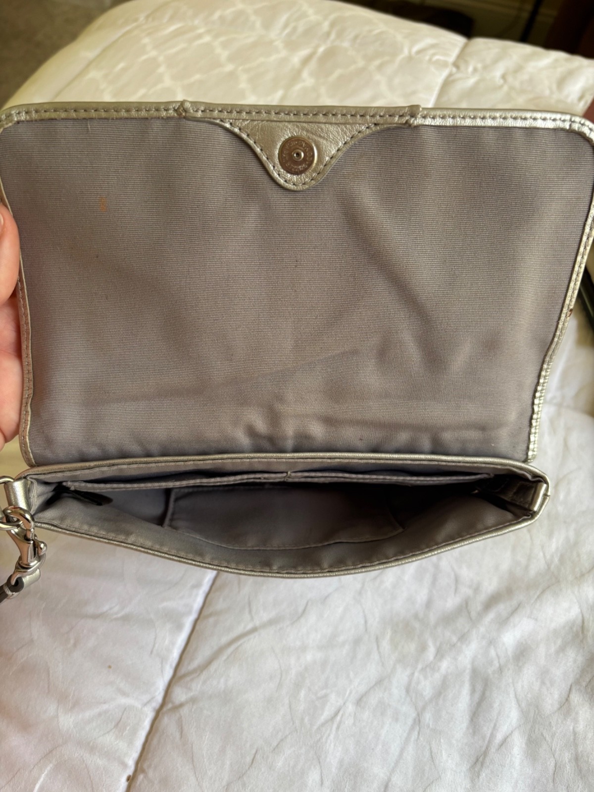 Coach Ashley Large Wristlet Clutch Metallic Silver Pleated Leather 9” x 5”