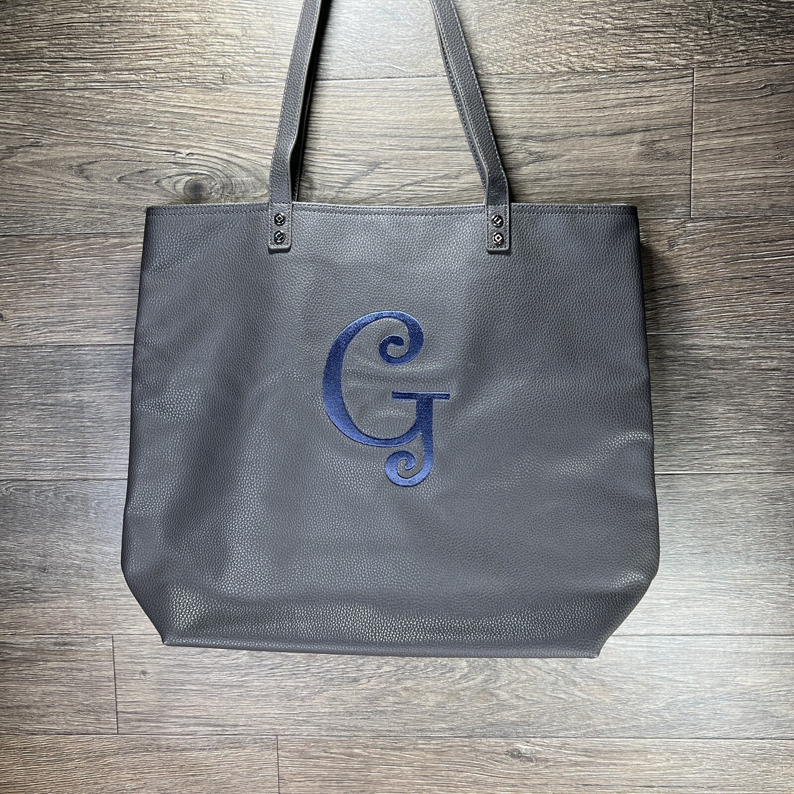 Thirty One Jewell Around Town Tote City, Charcoal Pebble, Polka Dot Interior “G”