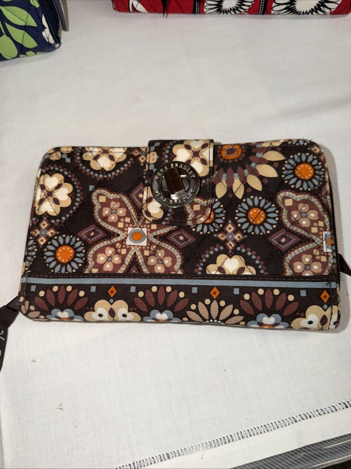 LOT OF 7 VERA BRADLEY PURSES BAGS WALLET VARIOUS PATTERNS Some RETIRED
