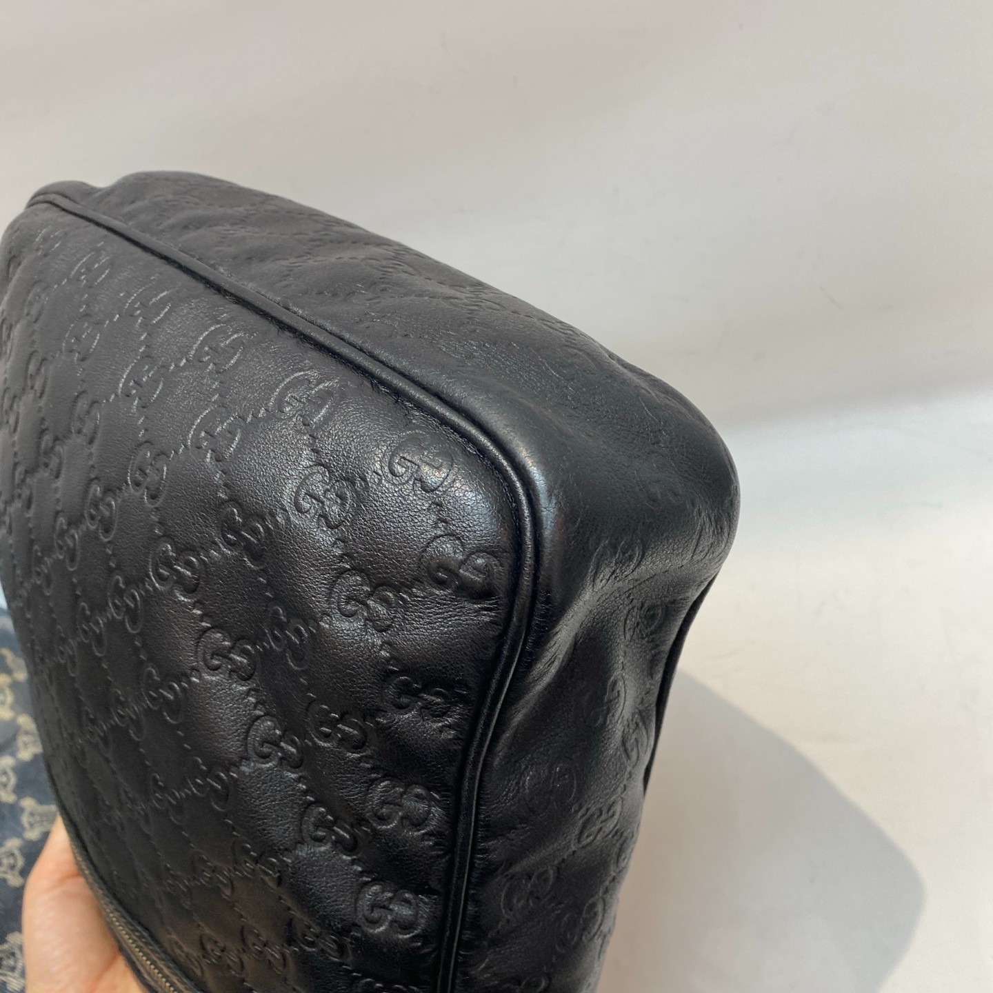 Preloved Gucci GG monogram Black leather crossbody shoulder bag