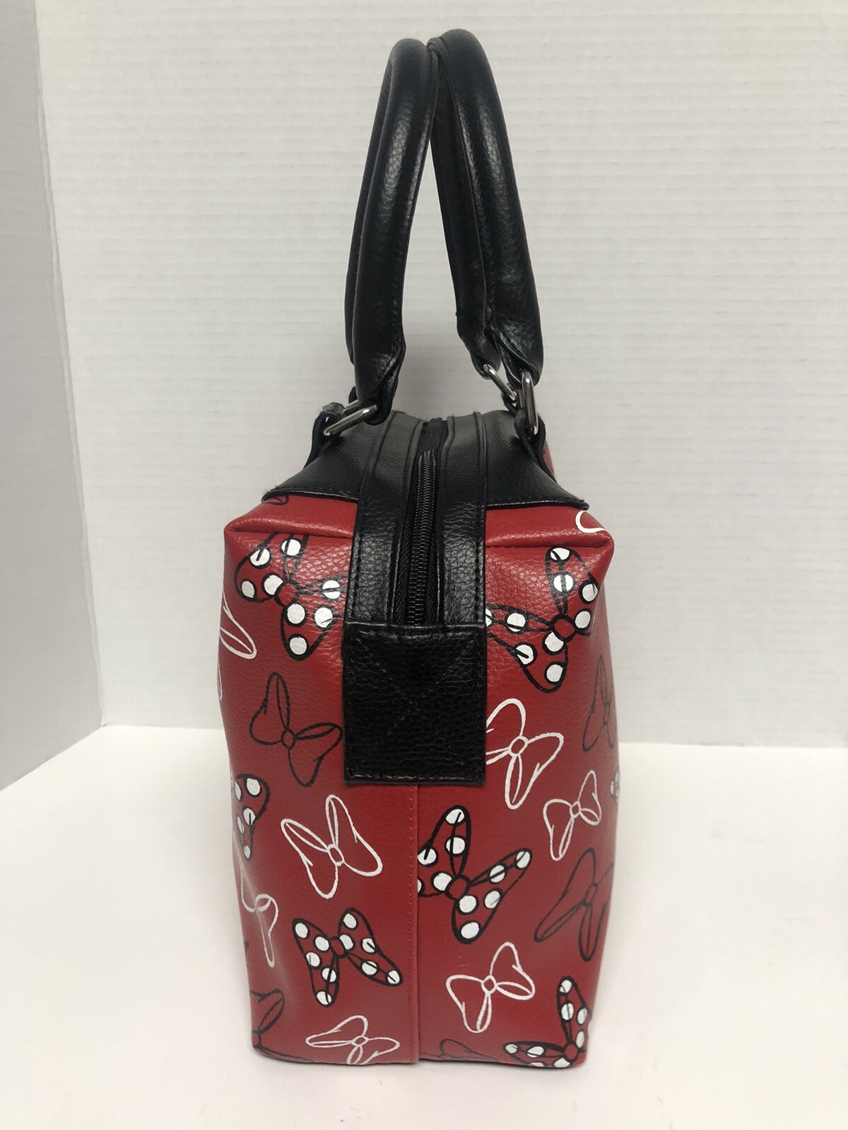 Limited Edition Disney Parks Minnie Mouse Say Yes to Bows Satchel Handbag Purse