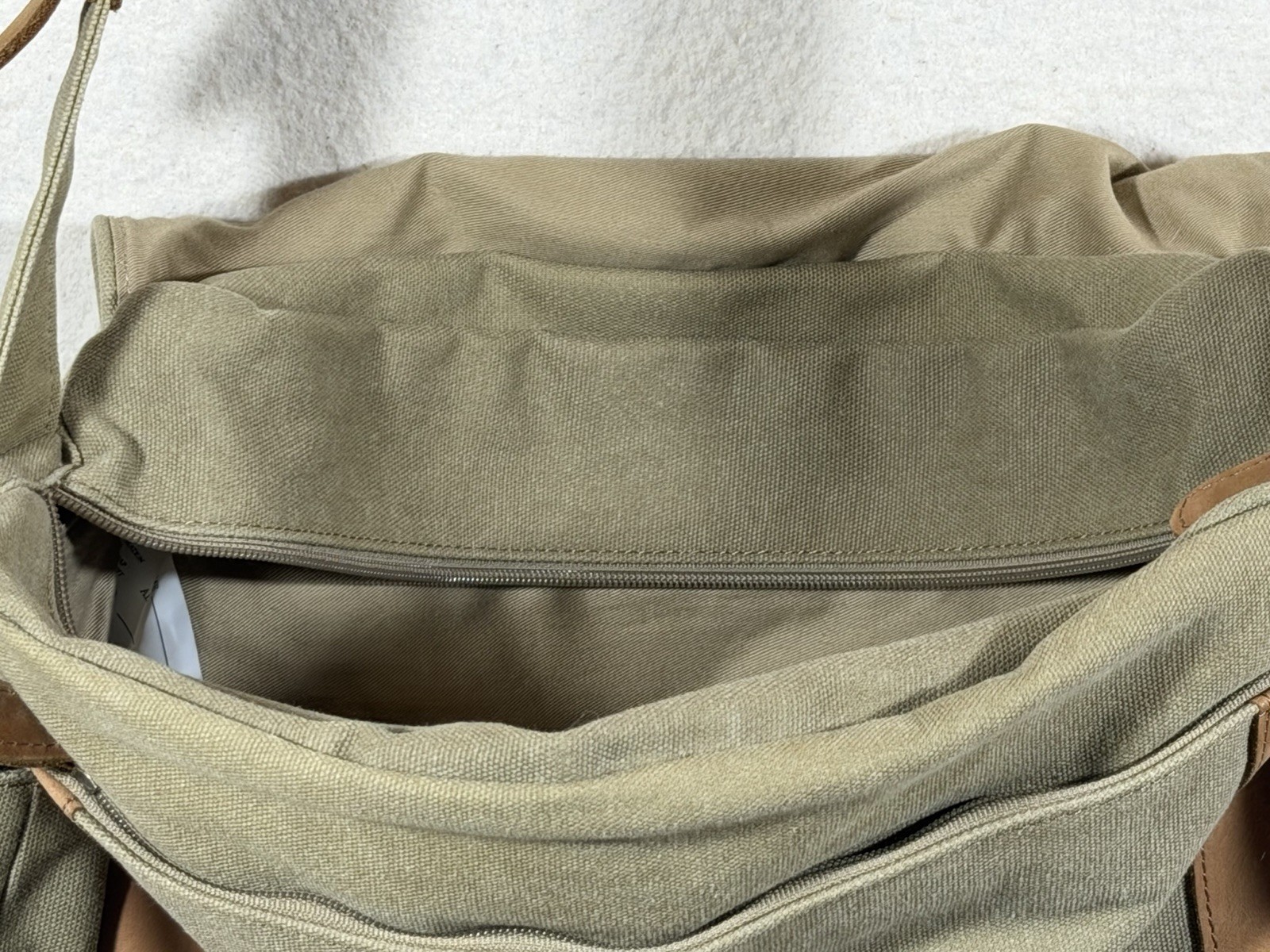 LL Bean Canvas Leather Messenger Bag Olive Travel Heritage Workwear Style