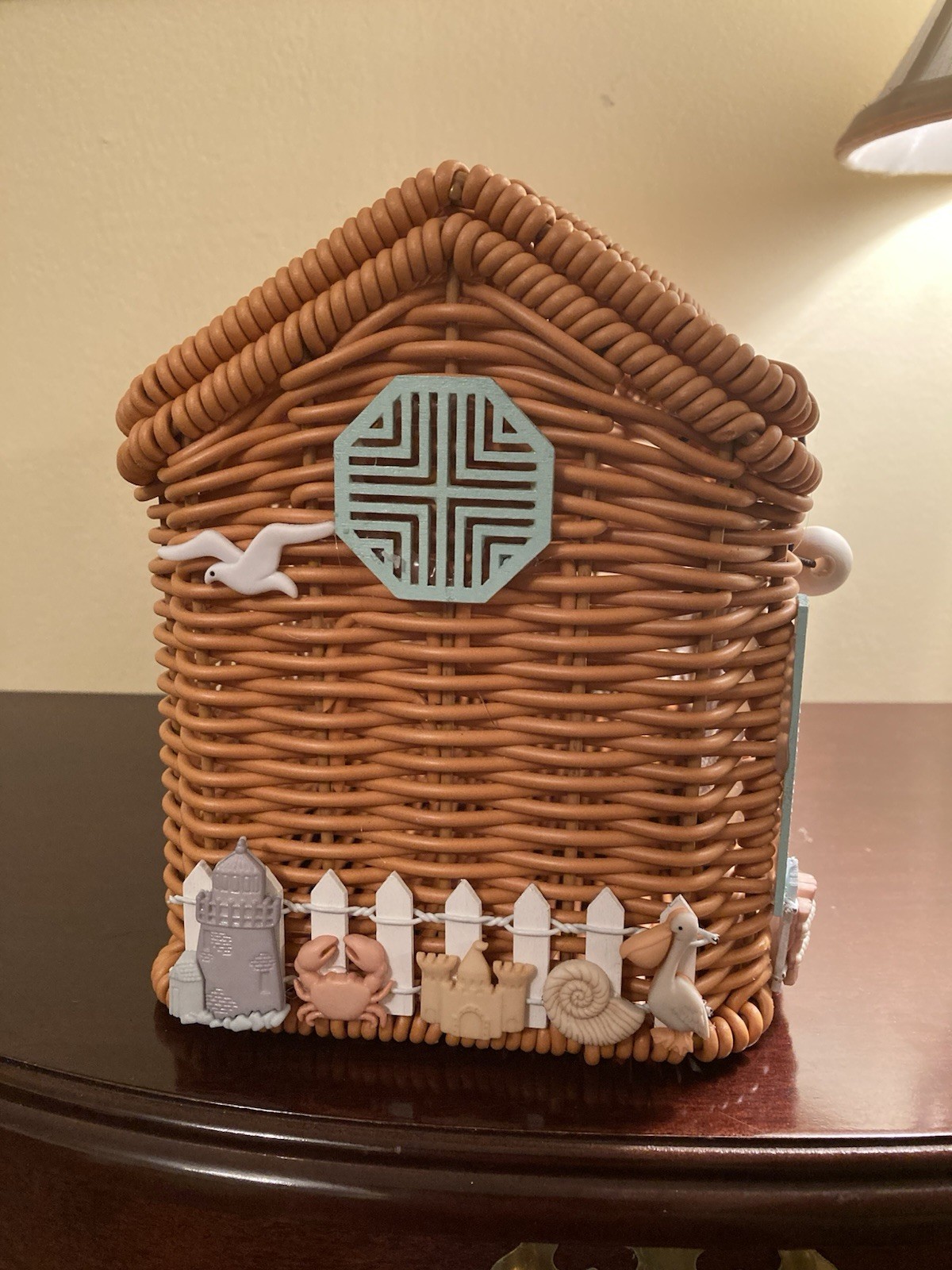 Vacation Wicker Cottage Purses