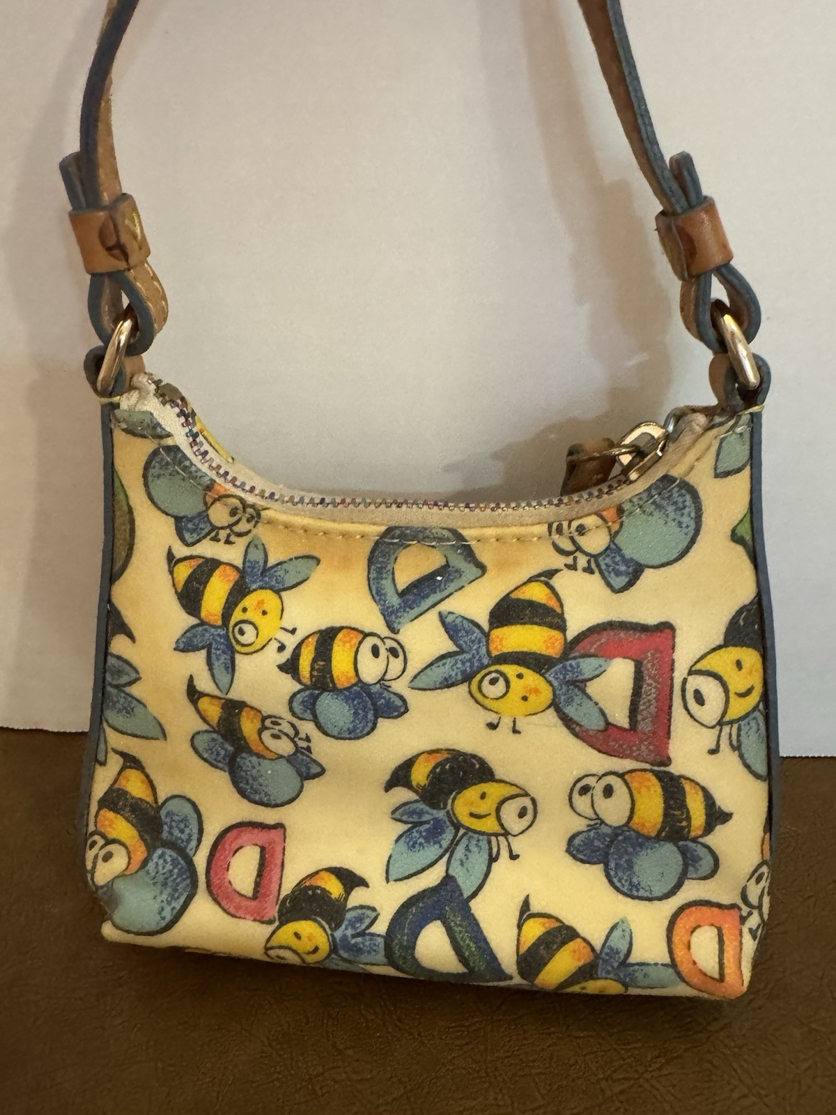 Dooney & Bourke Mini Bumble Bee Coated Canvas Vintage Y2K Bitsy Bag 6 x 4
