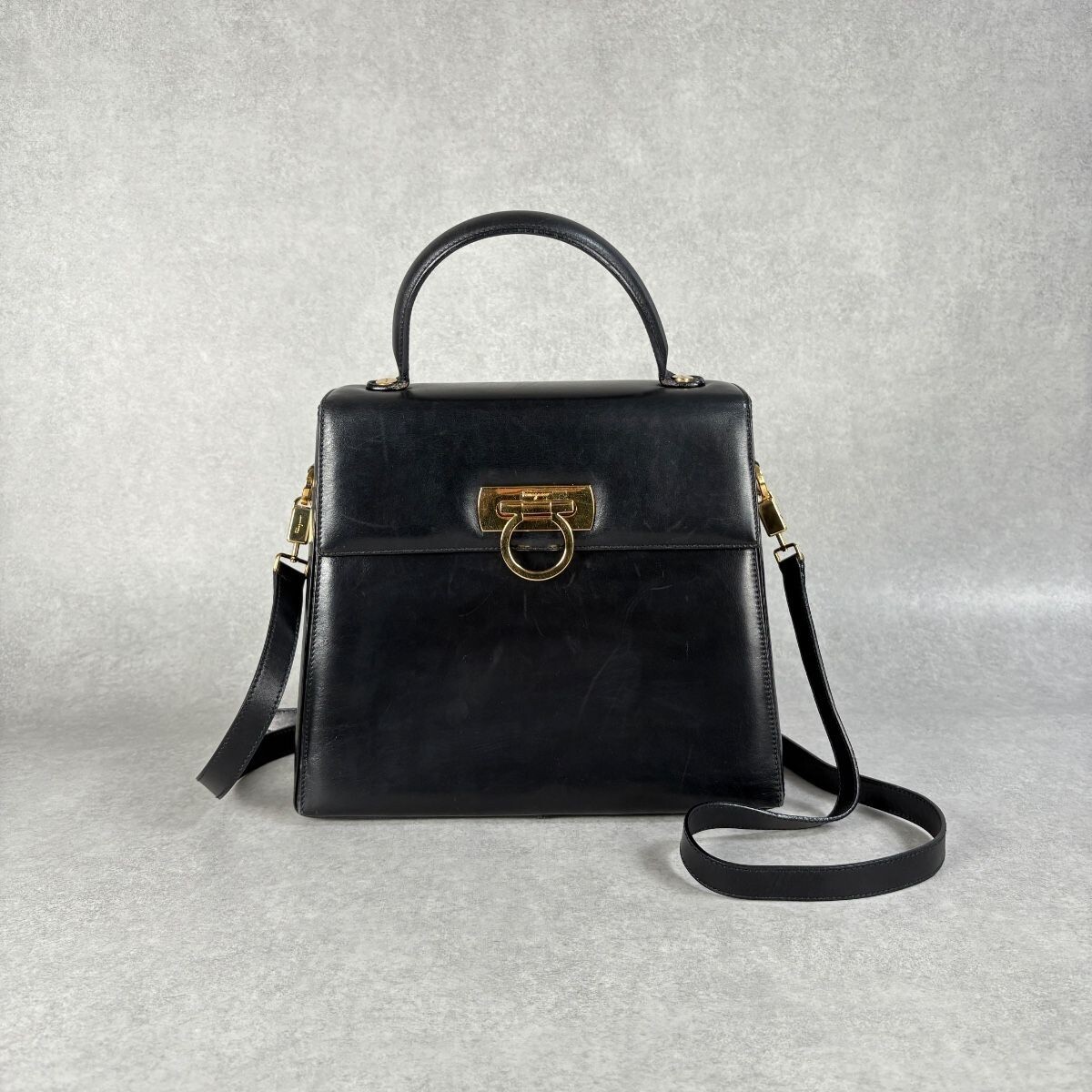 Salvatore Ferragamo Gancini Black Leather 2Way Shoulder Bag Top Handle Formal