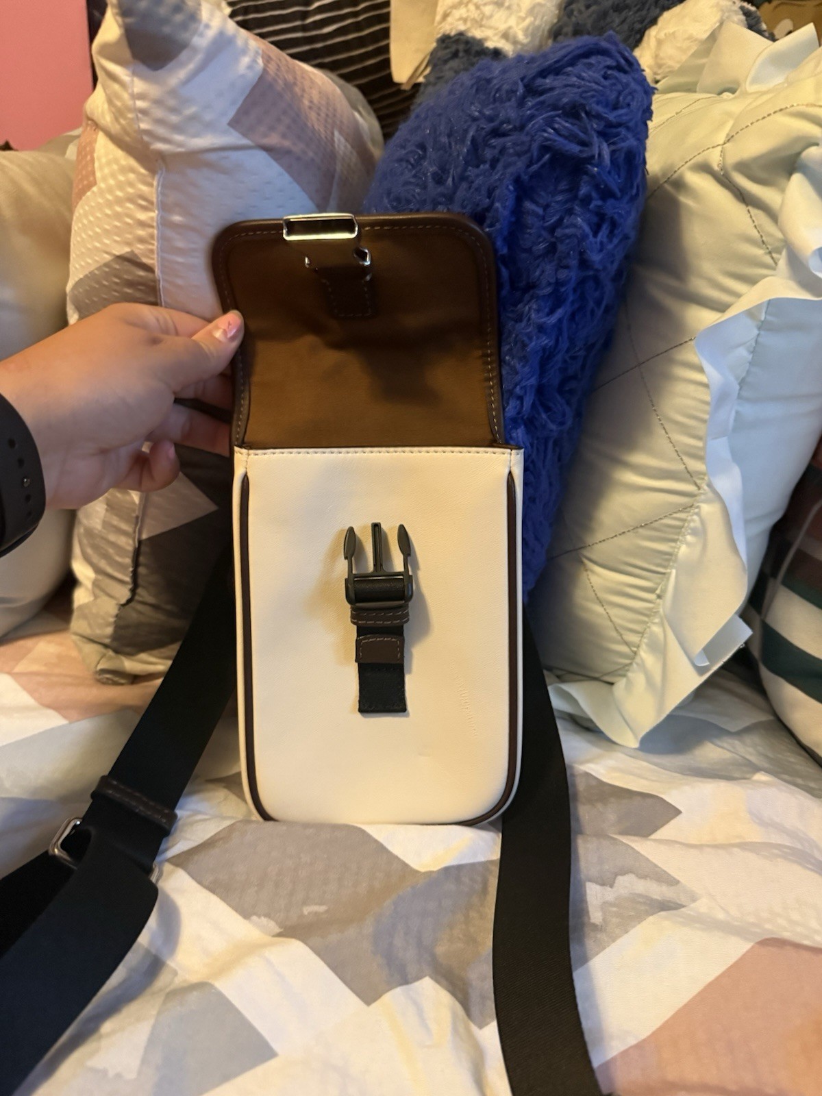 Coach New York Small Crossbody Phone Bag White/Brown, Black Strap, Buckle