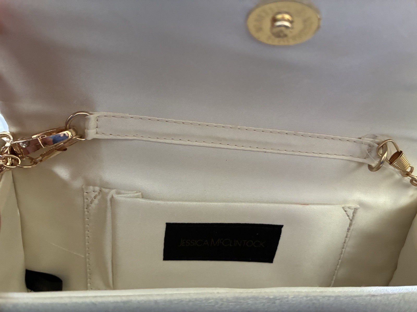 Jessica McClintock Ivory Rhinestone Clutch Detachable Gold Chain Wrist Strap